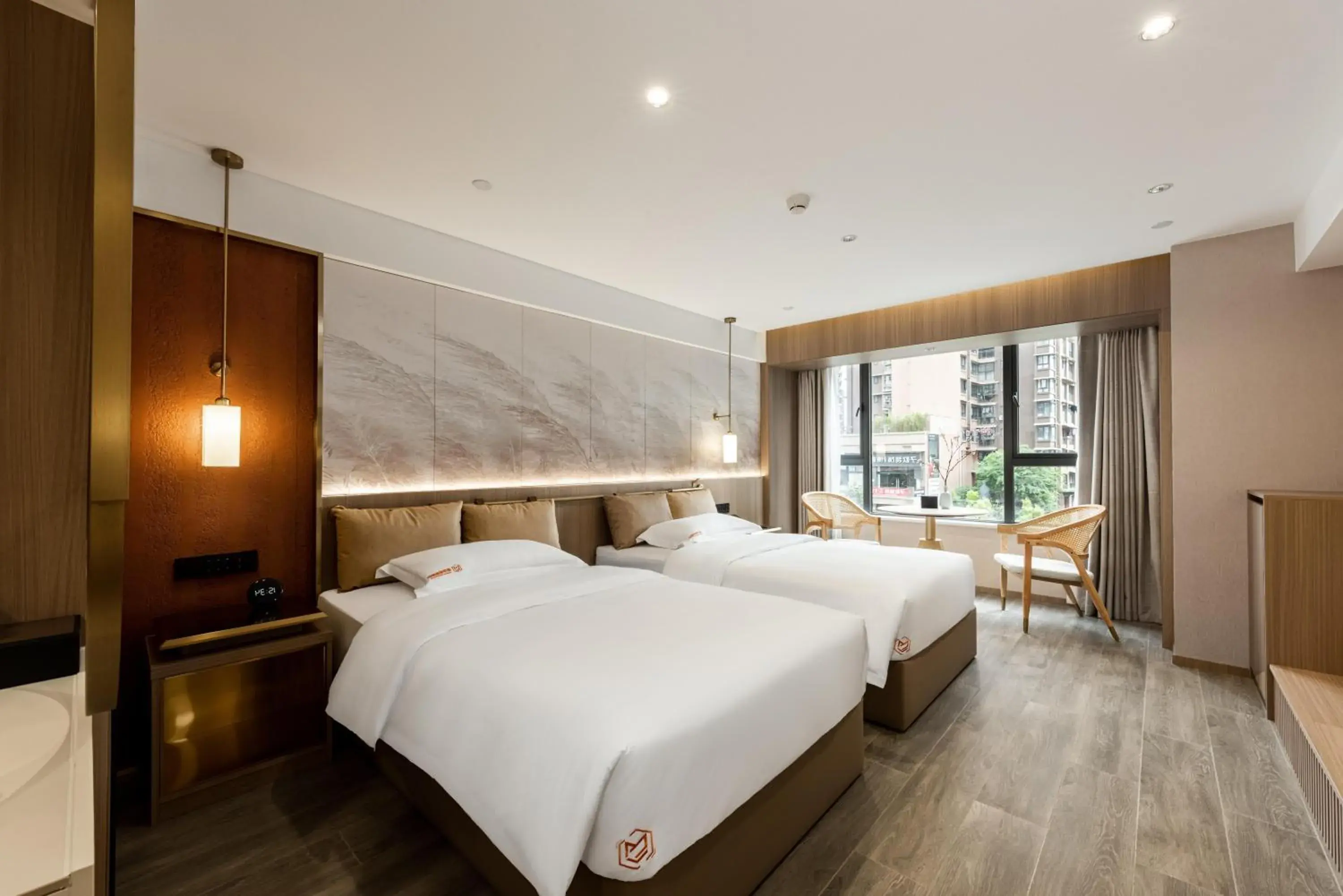 Double or Twin Room with Shower in Leshan Manfu Hotel Double or Twin Room with Shower in Leshan Manfu Hotel