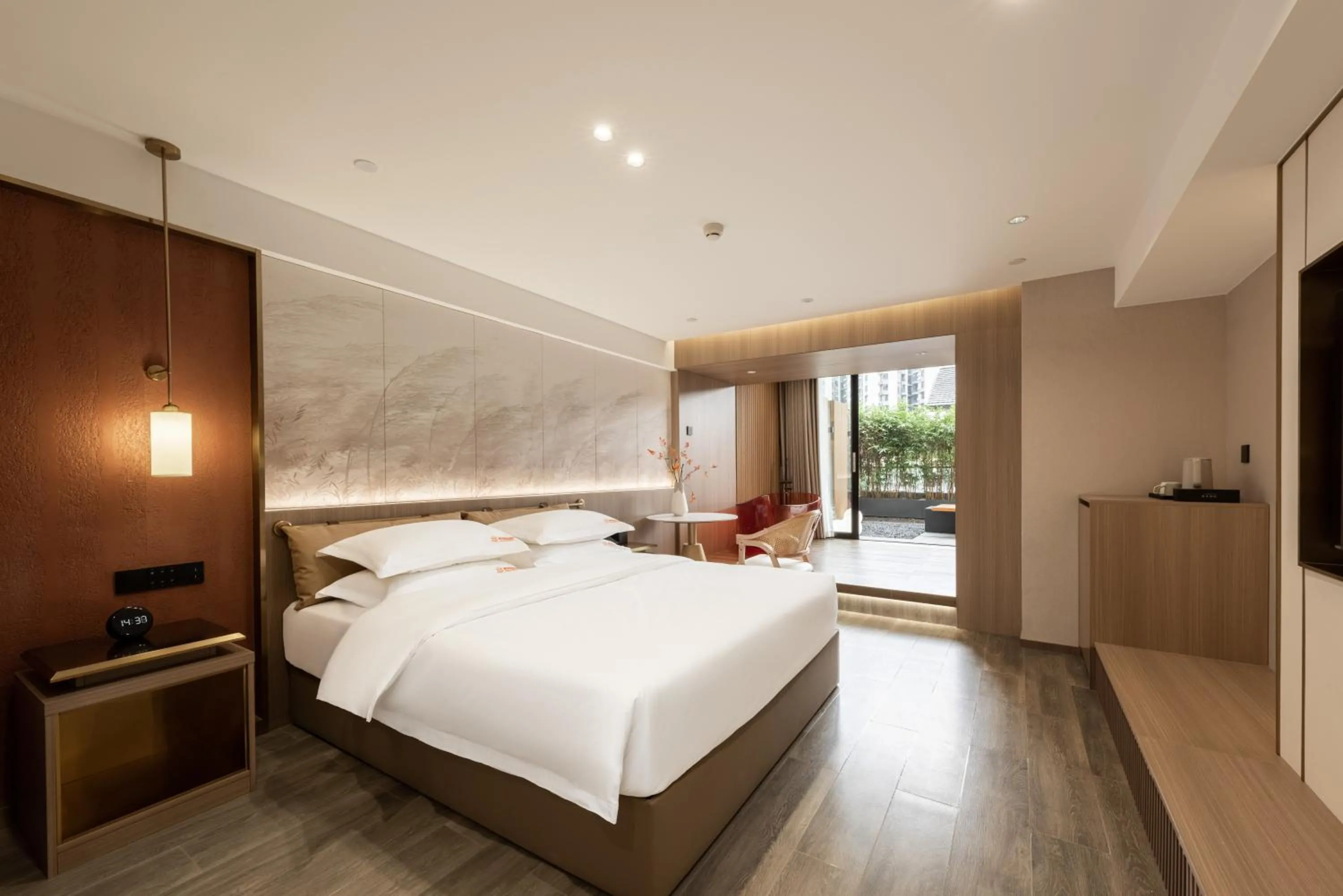 Double Room with Patio in Leshan Manfu Hotel