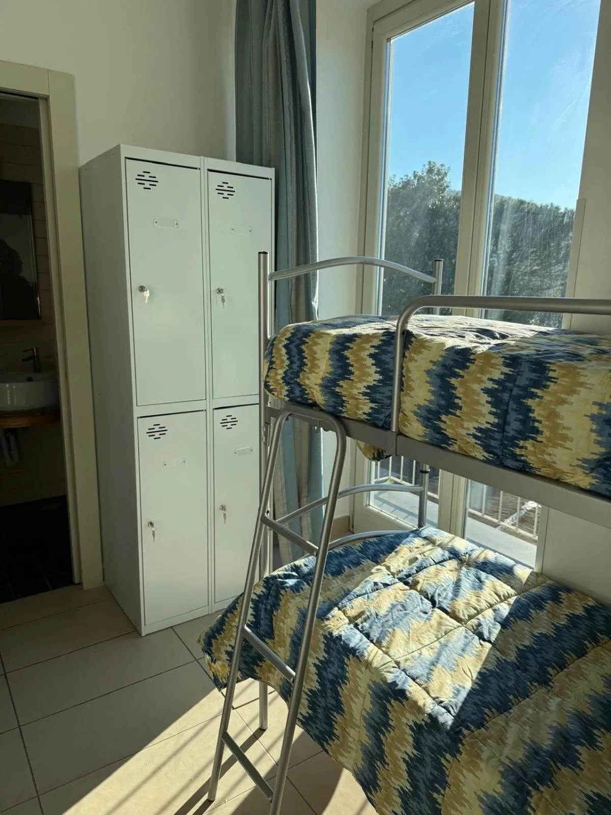 Seven Hostel & Rooms