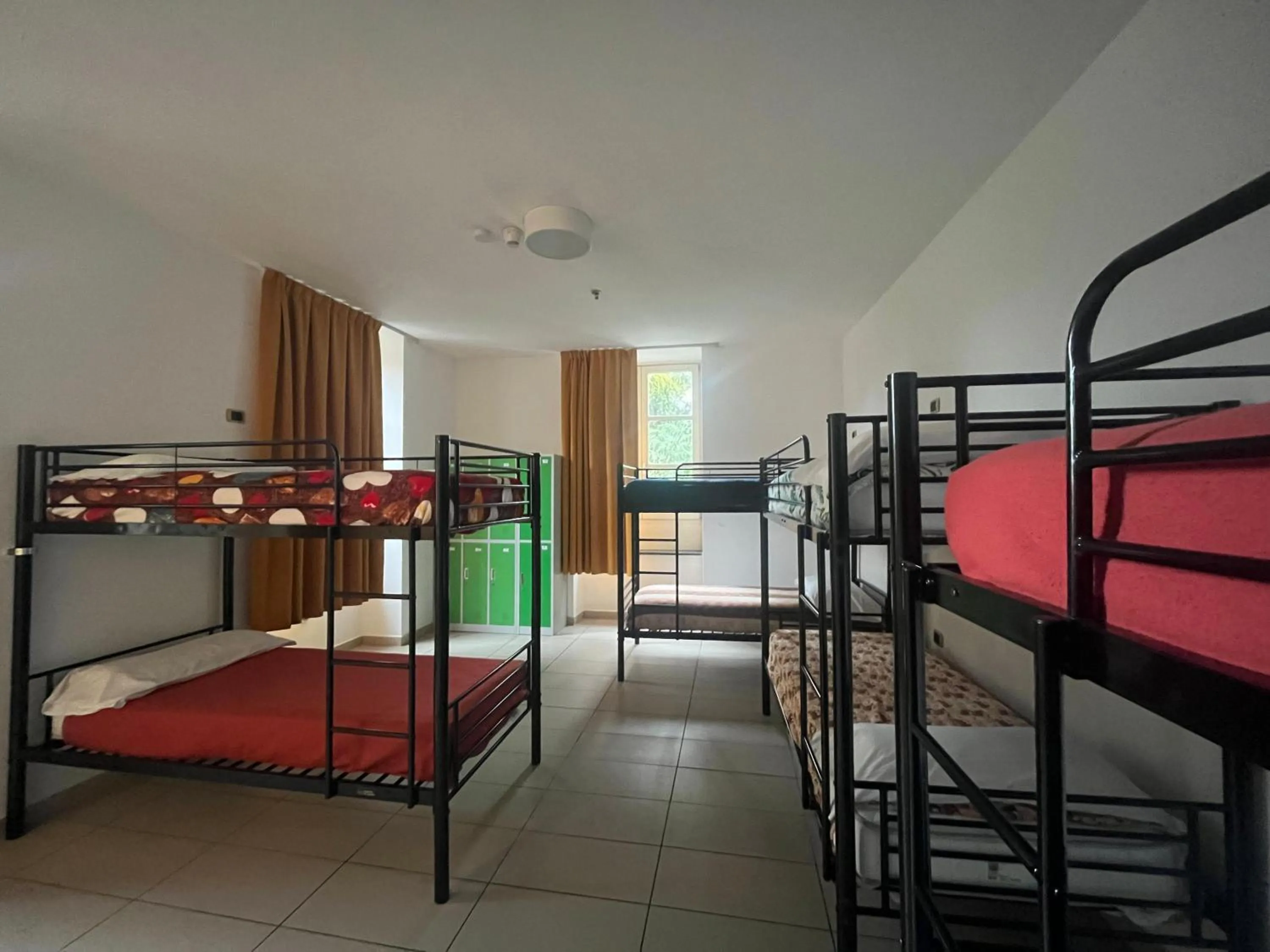 Bed in Seven Hostel & Rooms