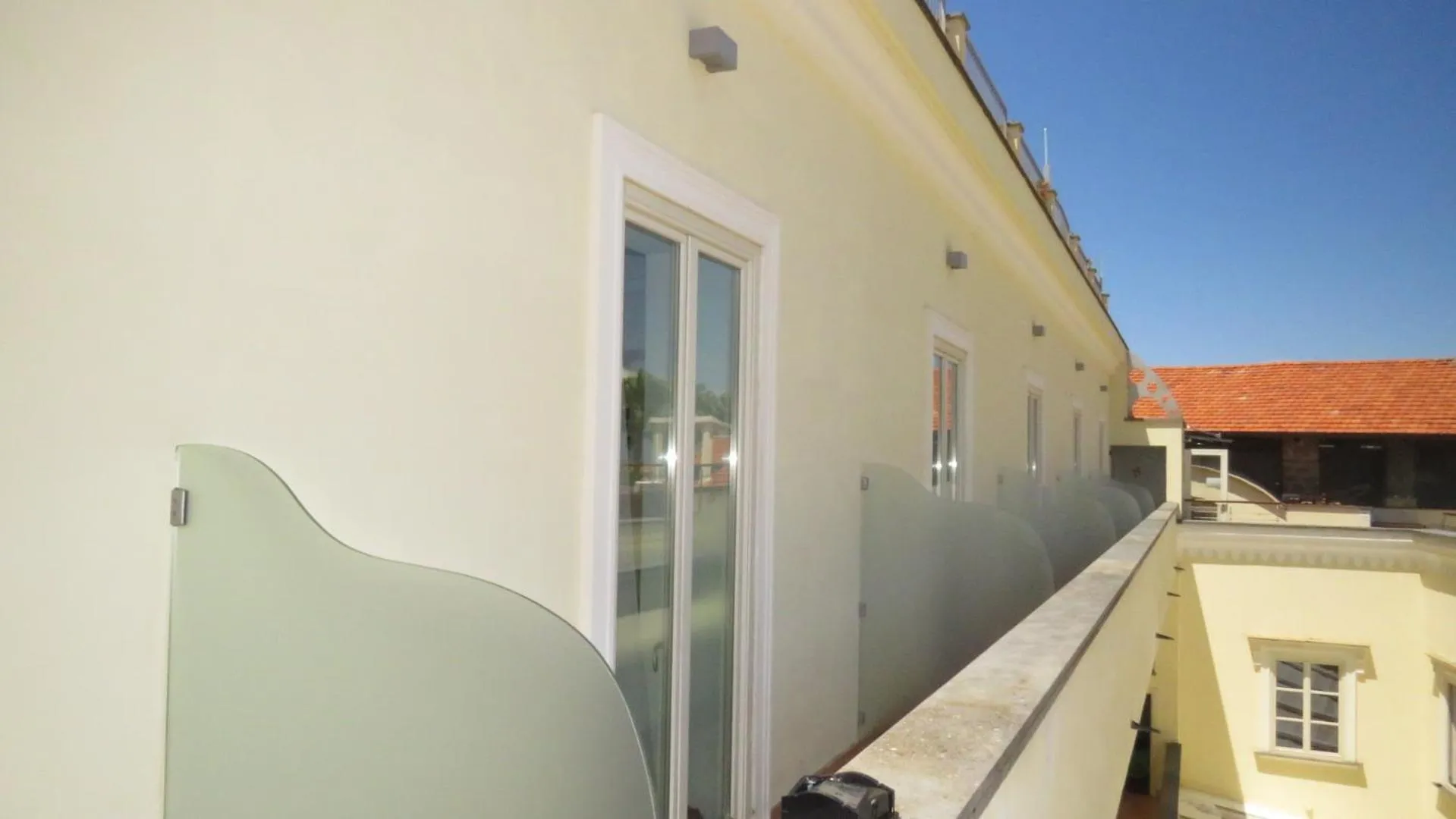 Balcony/Terrace in Seven Hostel & Rooms