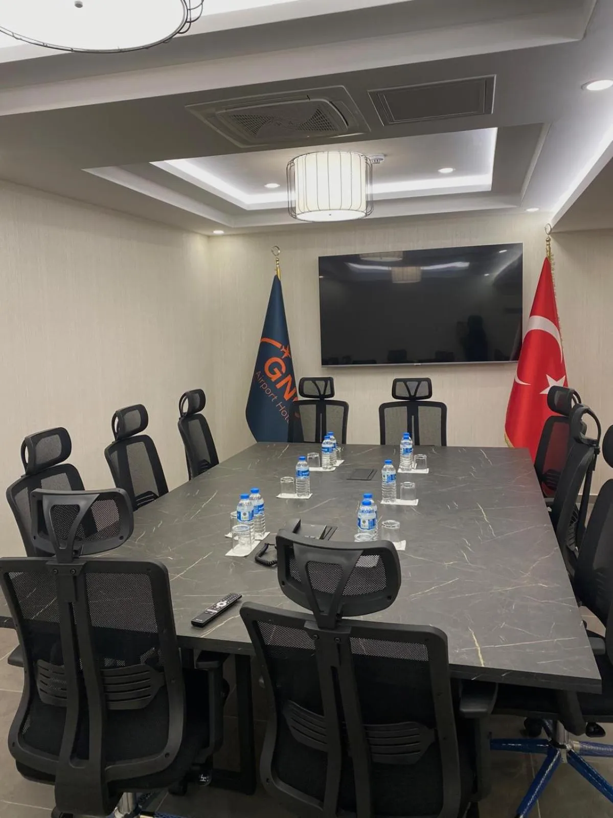 TV and multimedia in Gnc Airport Hotel