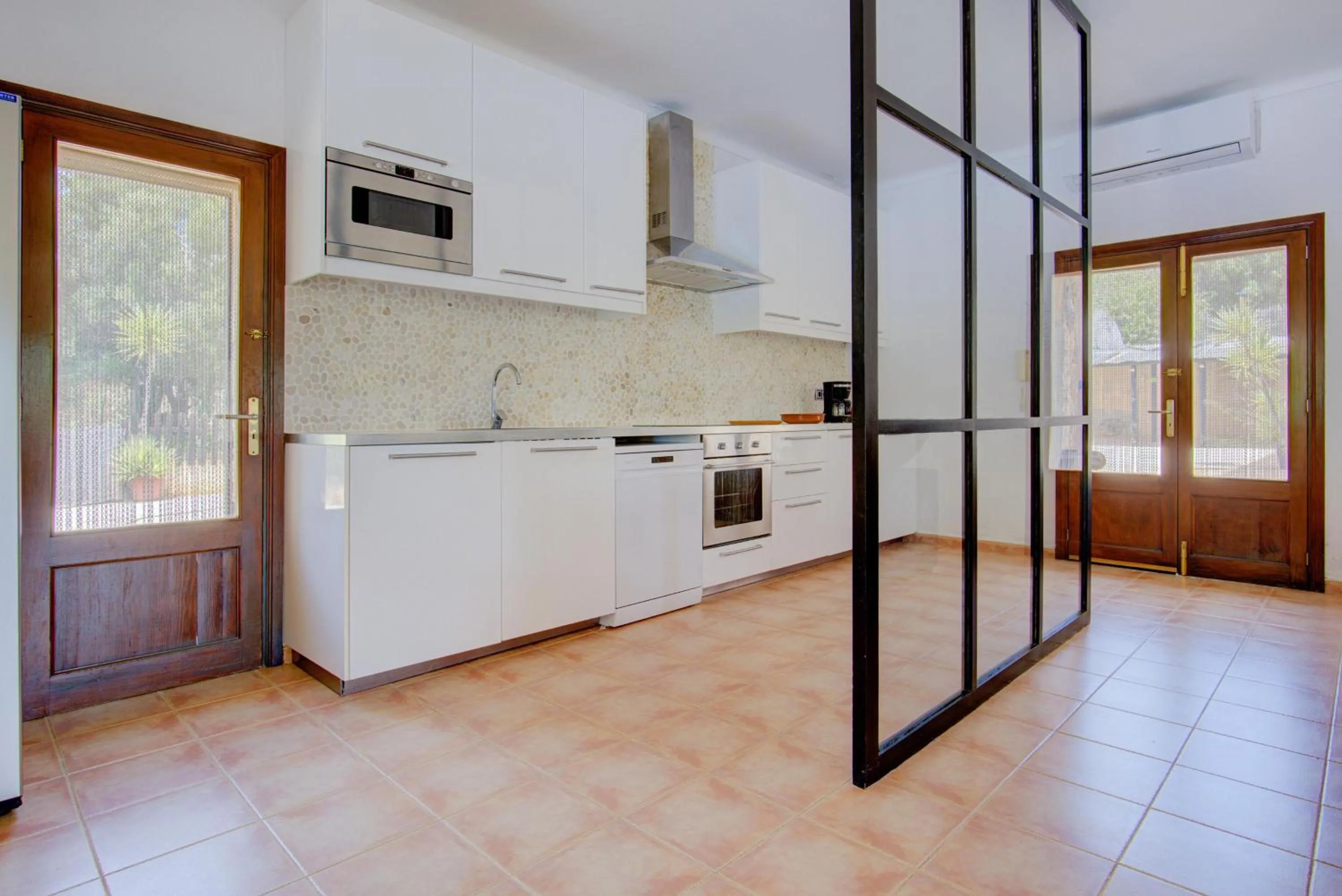 Kitchen or kitchenette in Ca Na Beu
