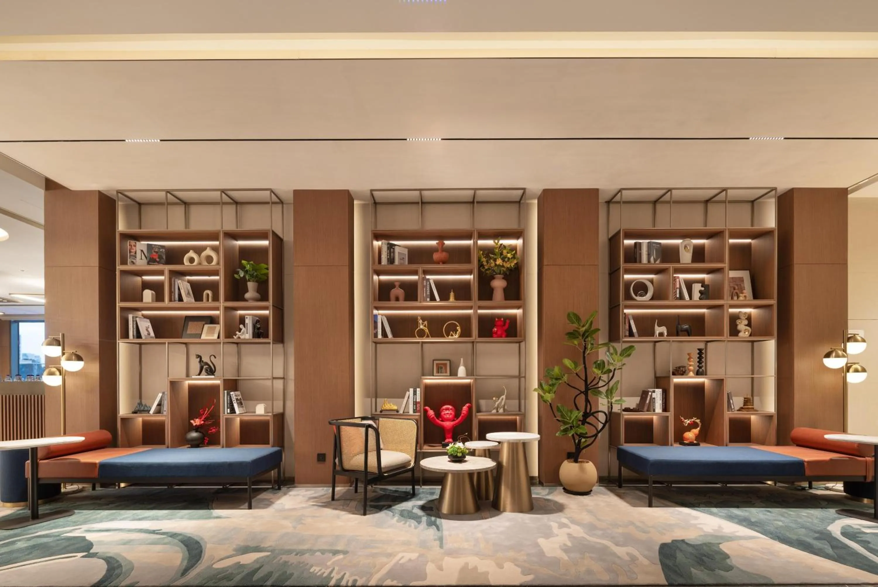 Lobby or reception in Hilton Garden Inn Hangzhou Grand Canal