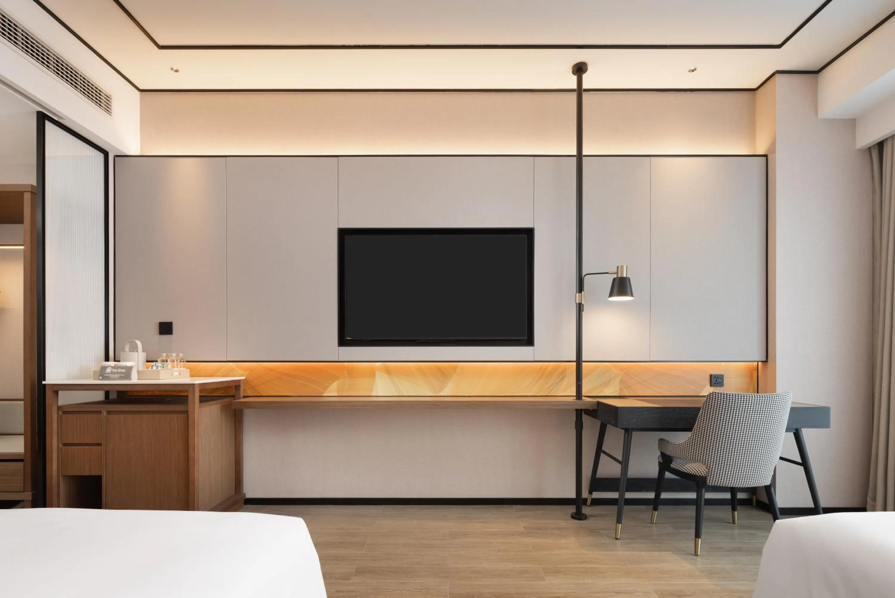 Bed in Hilton Garden Inn Hangzhou Grand Canal