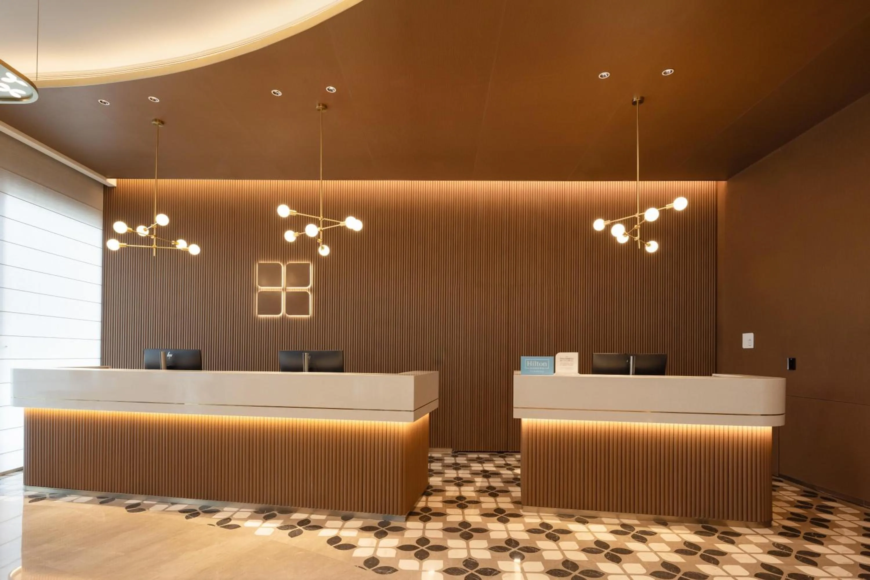 Lobby or reception in Hilton Garden Inn Hangzhou Grand Canal