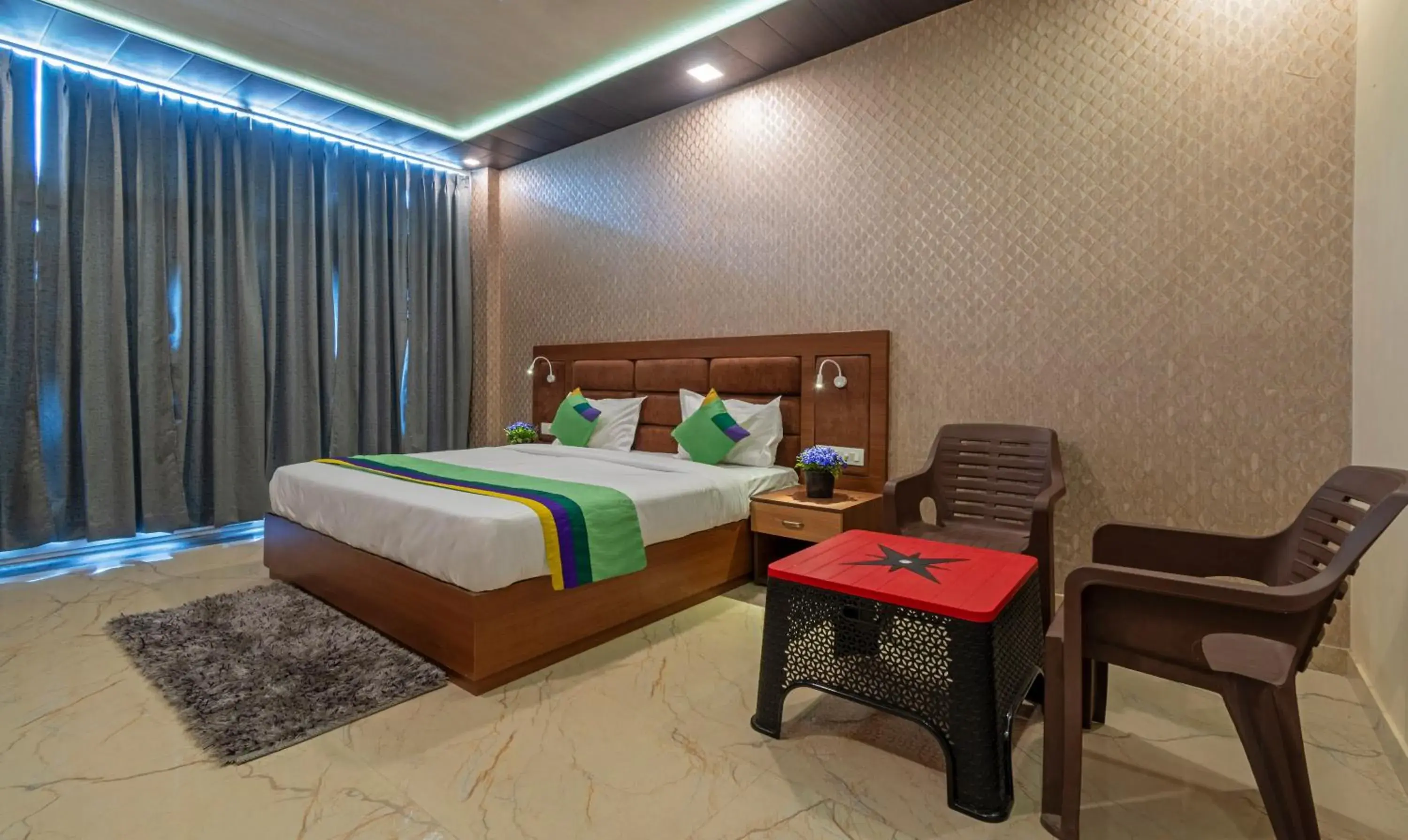 Premium Room in Treebo Heaven Grand Ayodhya Premium Room in Treebo Heaven Grand Ayodhya