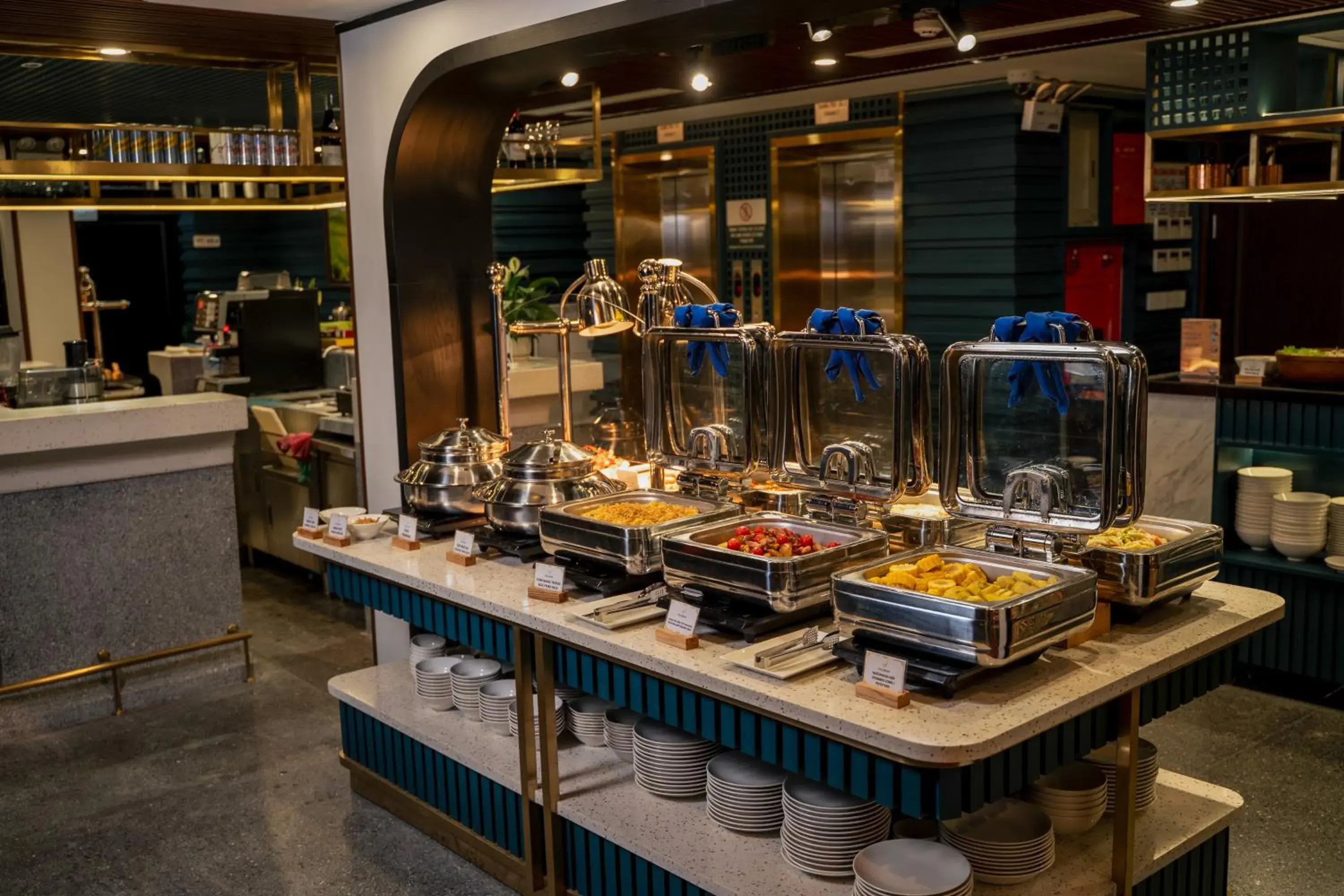 Buffet breakfast in DeLaMont Sapa Hotel - Hill Serenity Retreat Buffet breakfast in DeLaMont Sapa Hotel - Hill Serenity Retreat