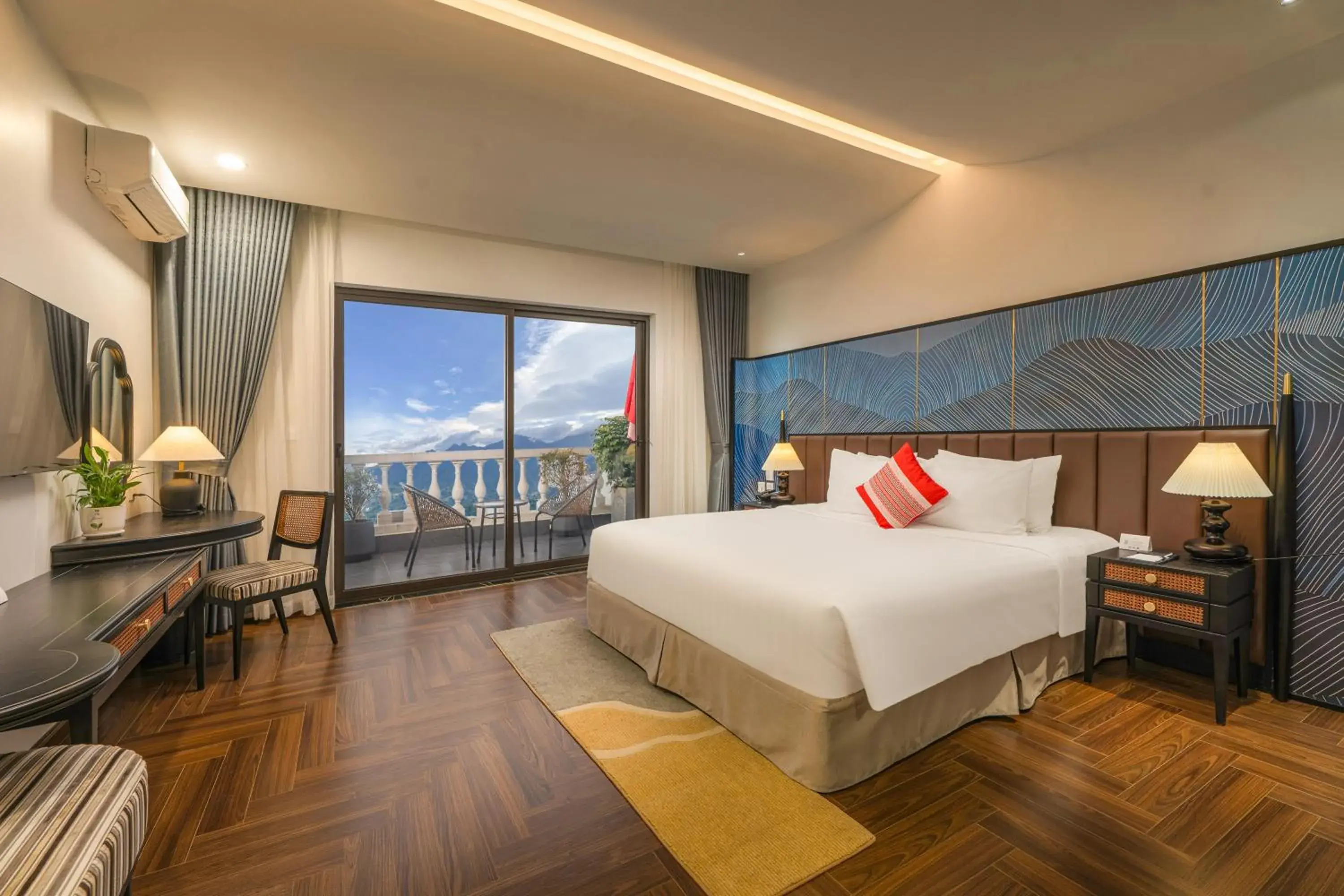 Bed in DeLaMont Sapa Hotel - Hill Serenity Retreat Bed in DeLaMont Sapa Hotel - Hill Serenity Retreat