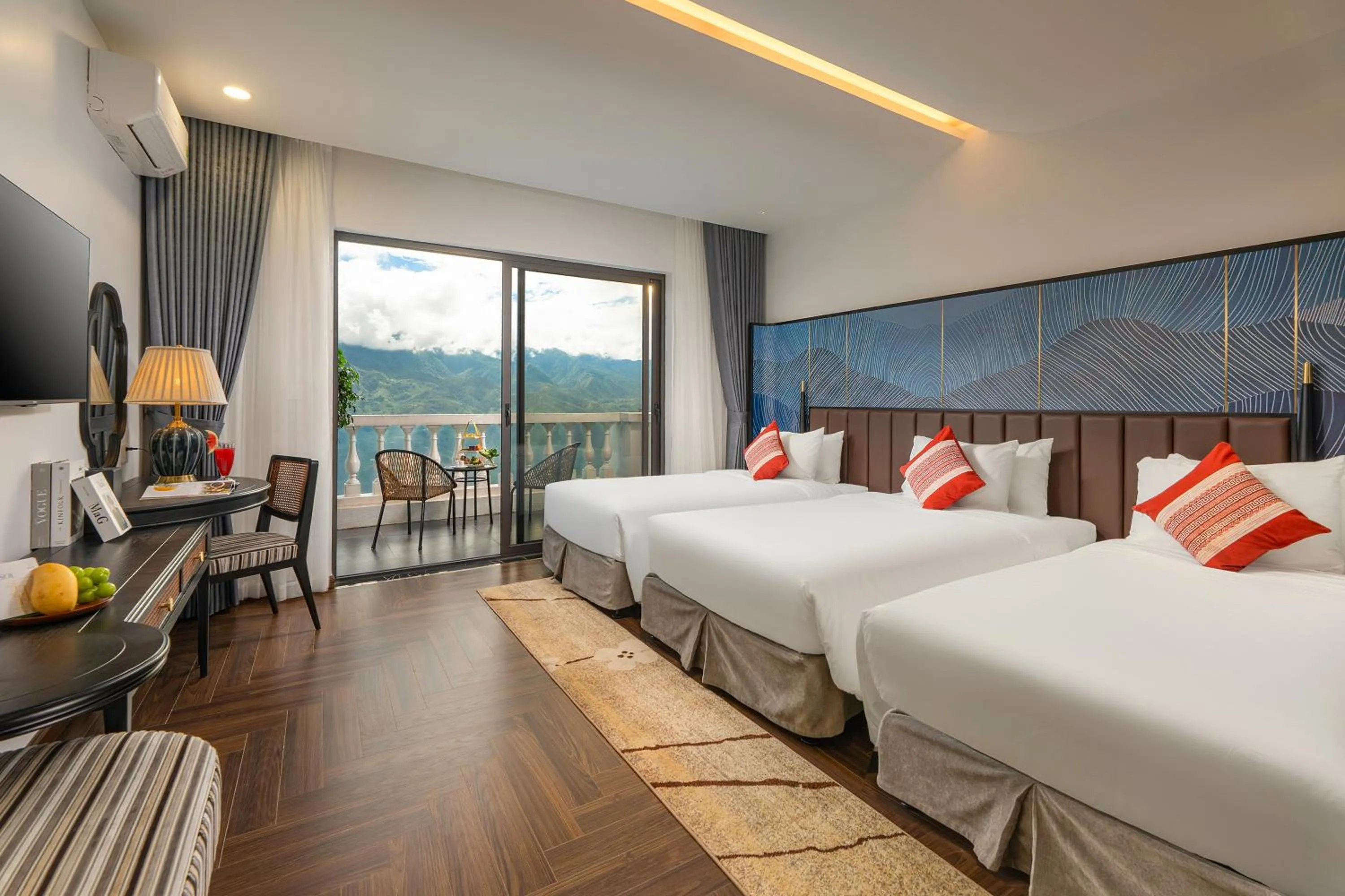 Bed in DeLaMont Sapa Hotel - Hill Serenity Retreat