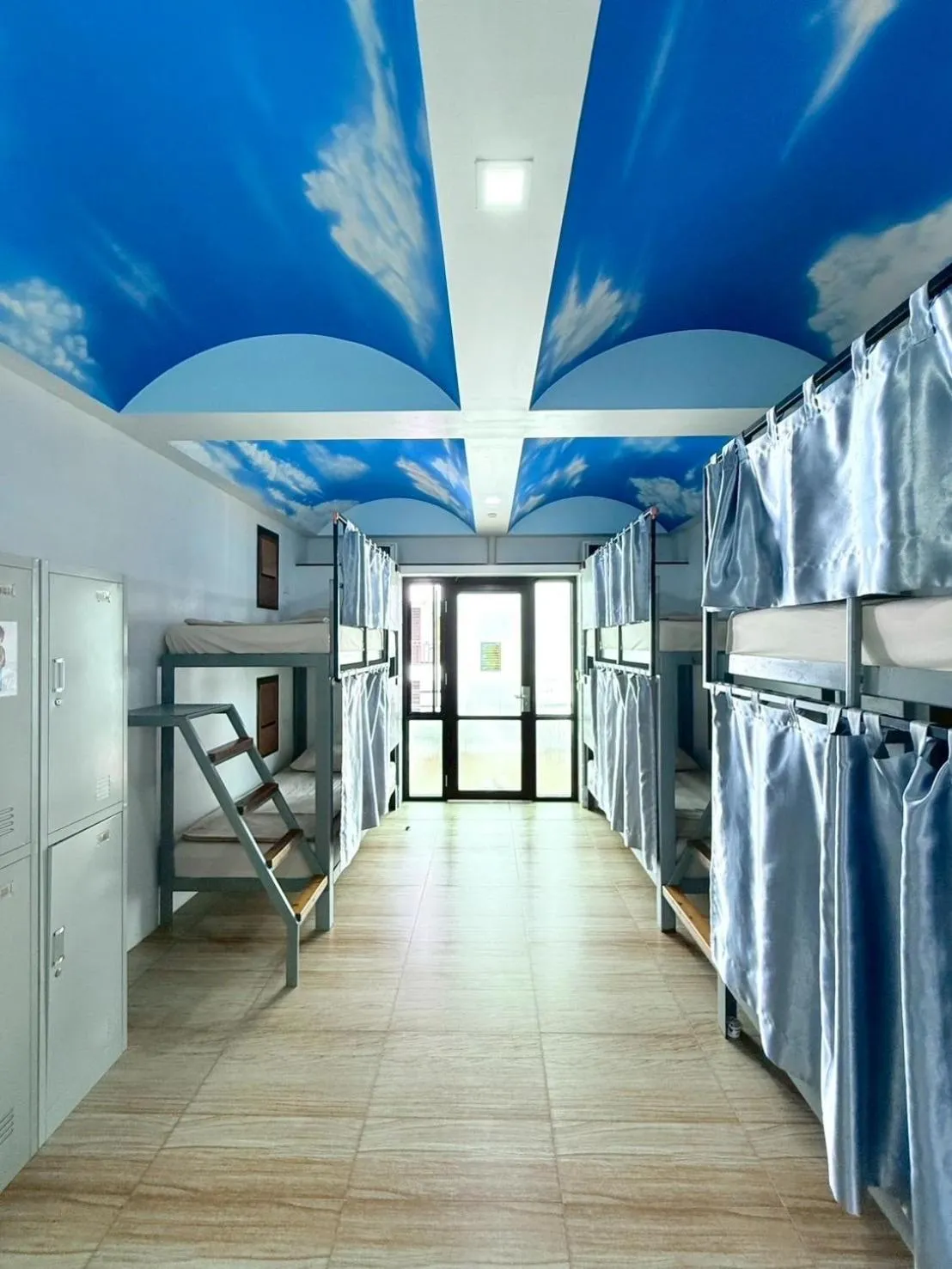 Good Dream Hotel (Khun Ying House)