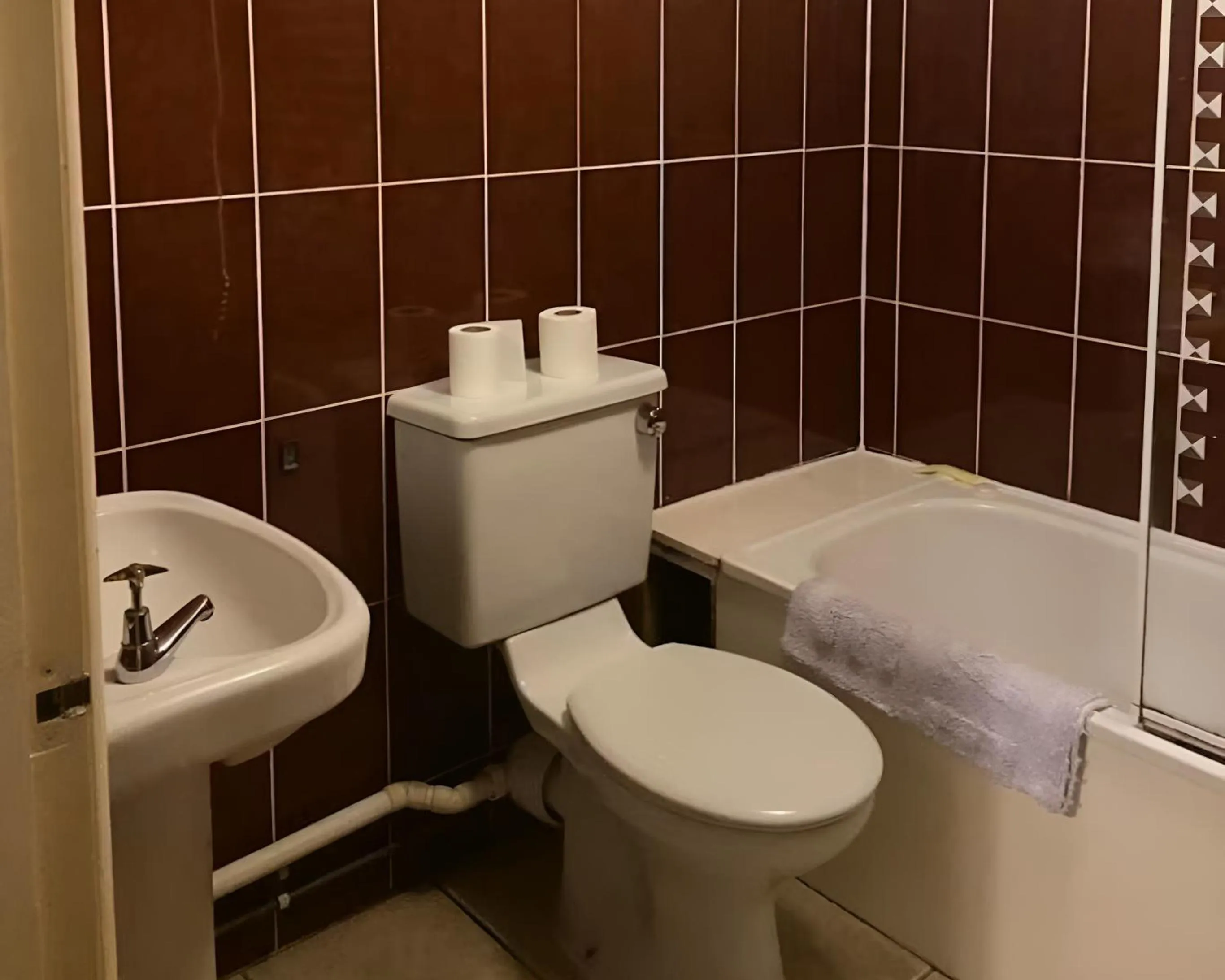 Bathroom in Baytree Lodge