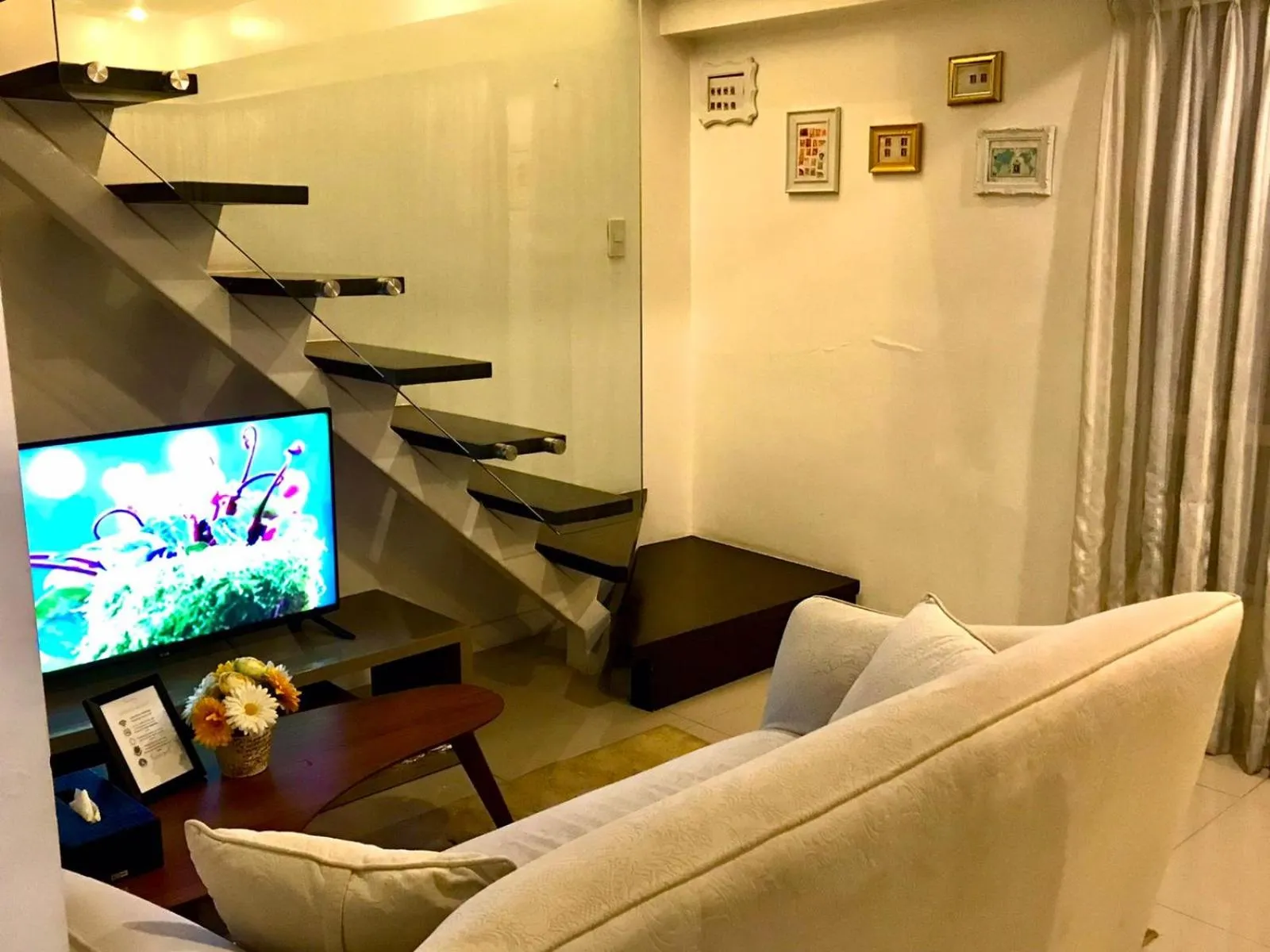 TV and multimedia in MaxStays - Max Home at Fort Victoria Tower A