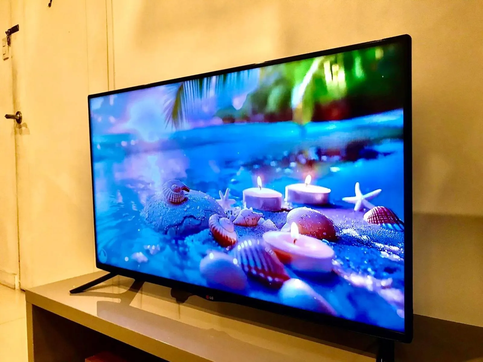 TV and multimedia in MaxStays - Max Home at Fort Victoria Tower A