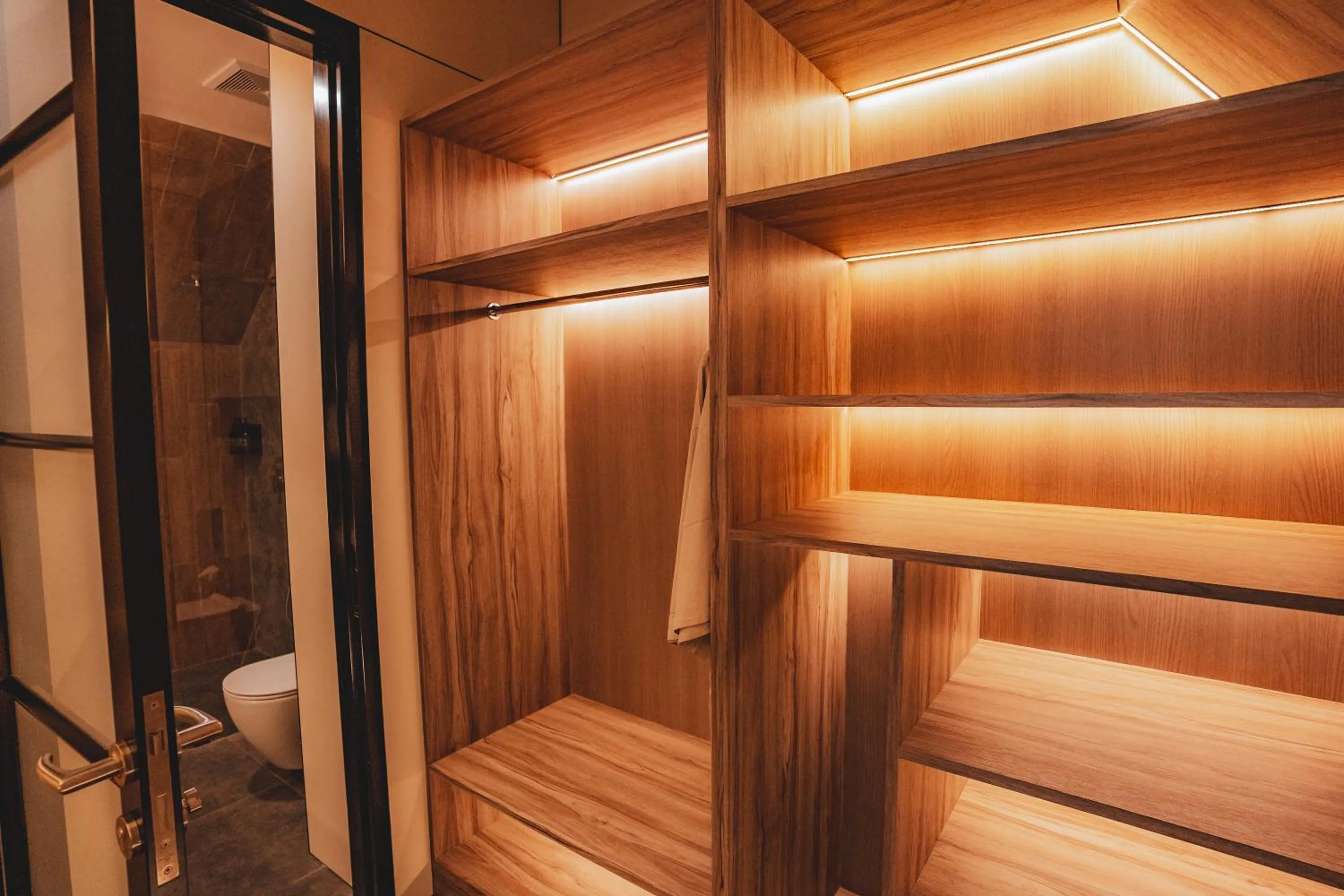 wardrobe in Moon Rock Villas by Ribas