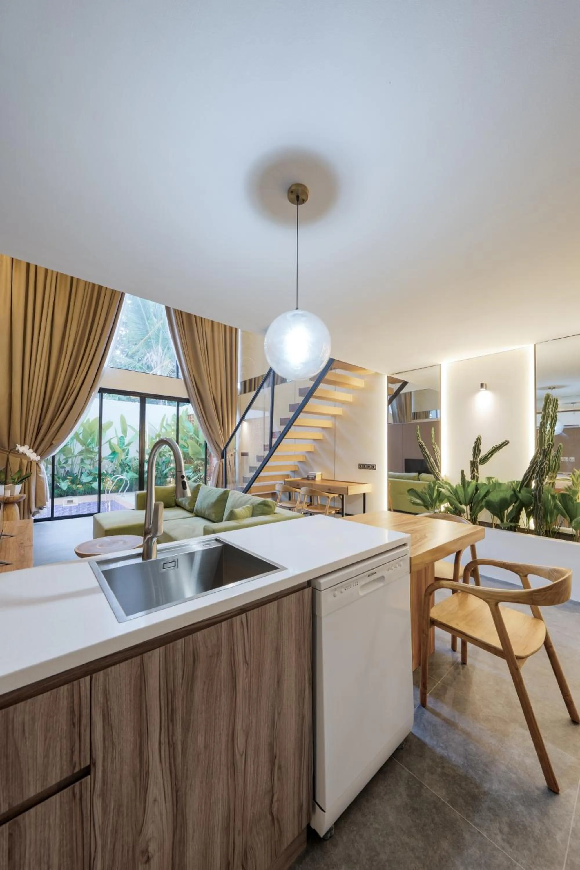 Kitchen or kitchenette in Moon Rock Villas by Ribas