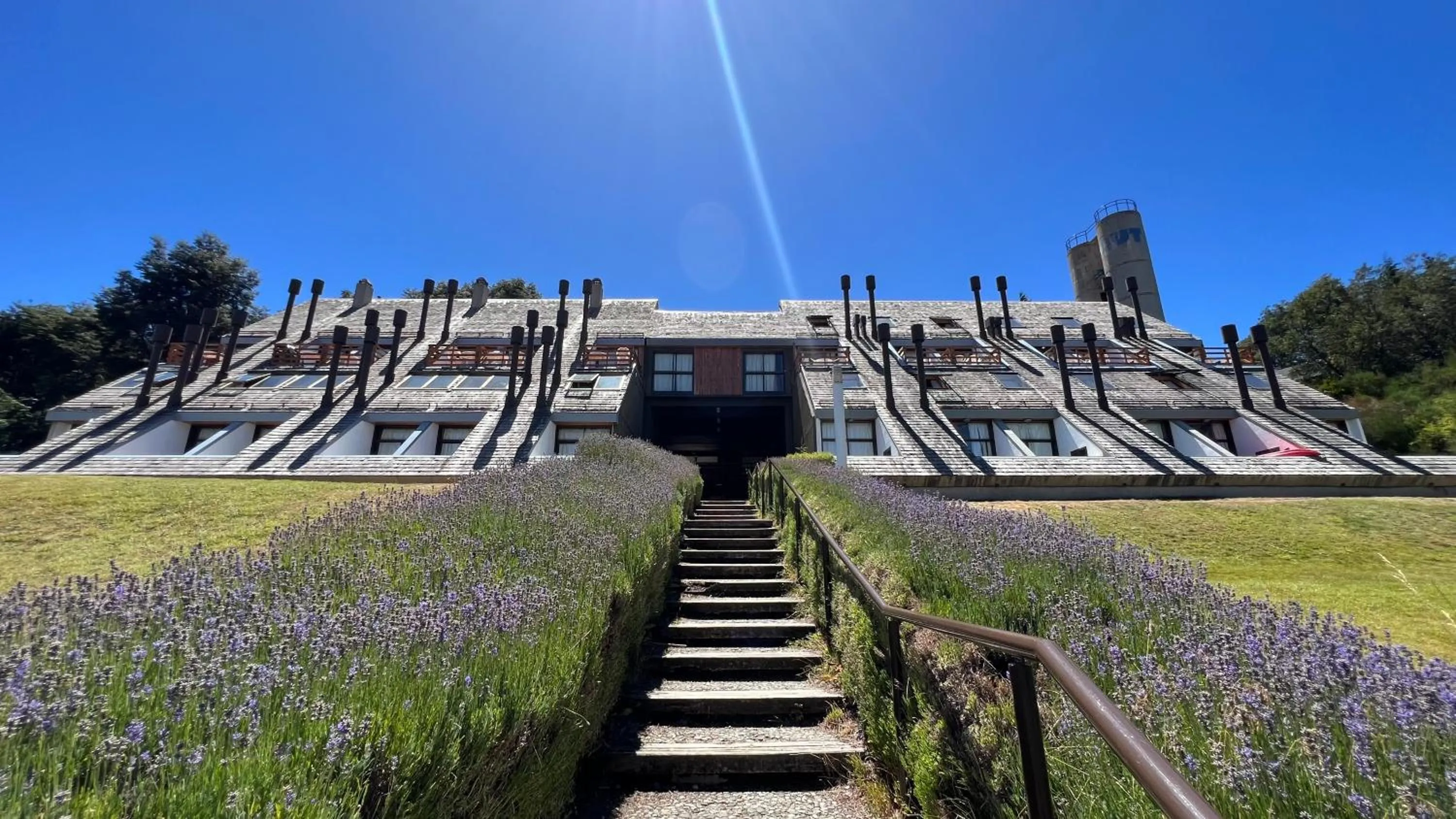 Property building in DUT Bariloche by Apartments Bariloche