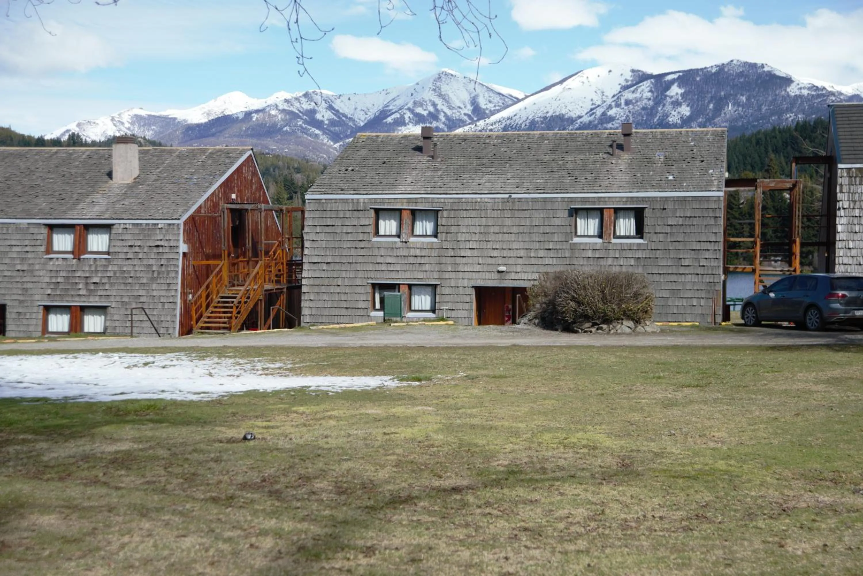 Property building in DUT Bariloche by Apartments Bariloche