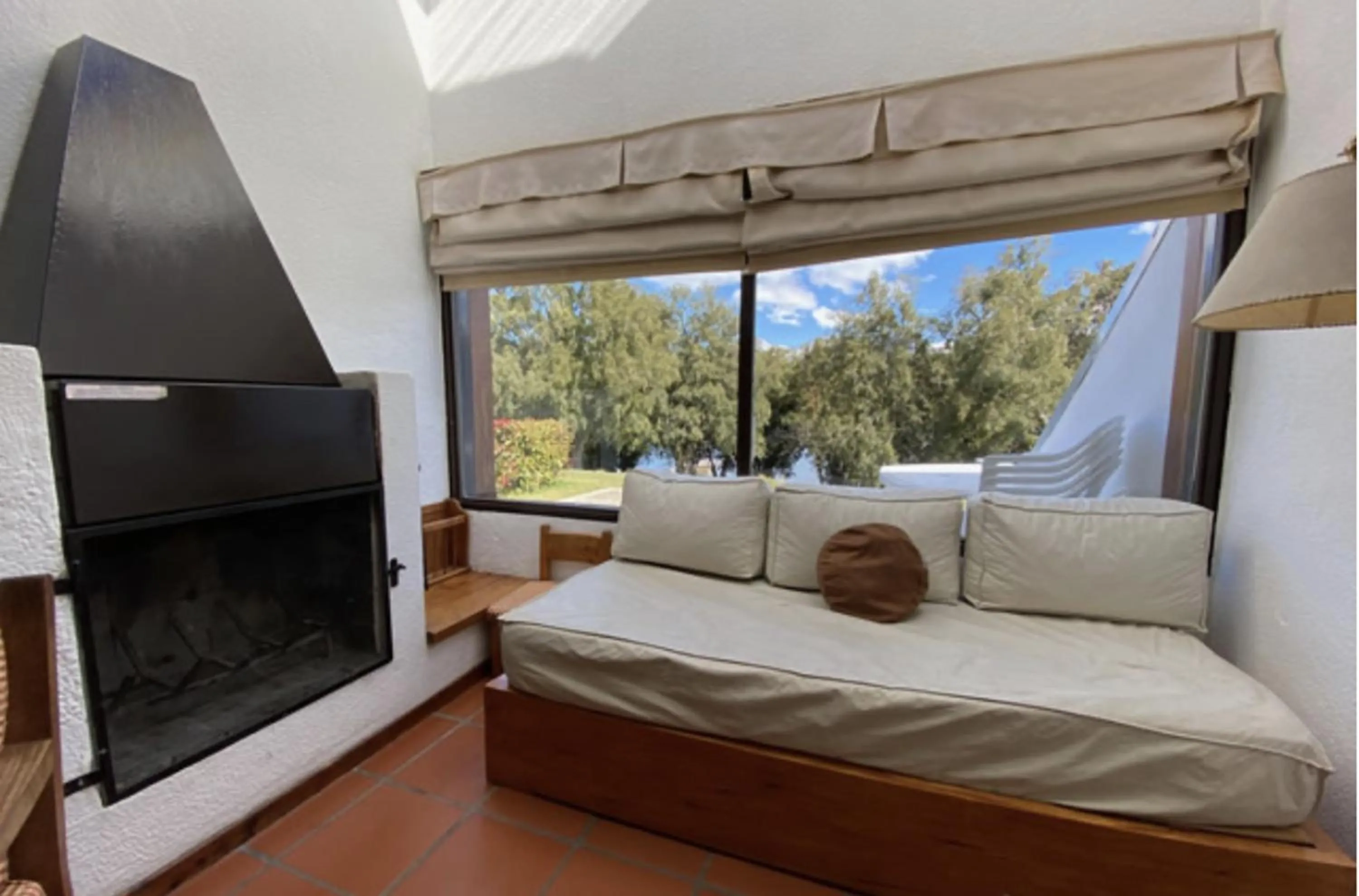 Communal lounge/ TV room, Bed in DUT Bariloche by Apartments Bariloche