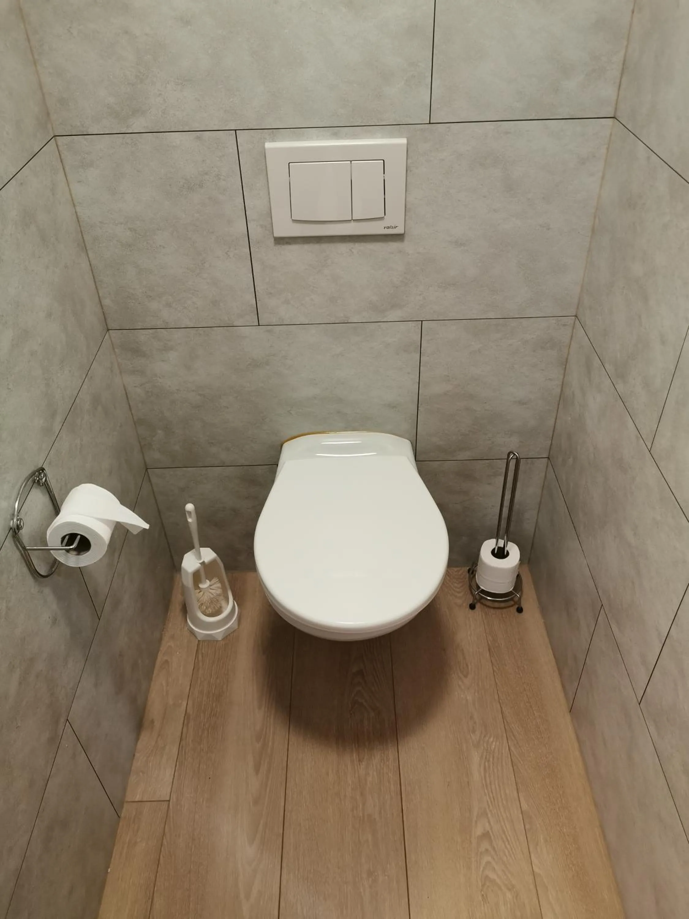 Toilet in Hôtel Belair "Ravel Etape"