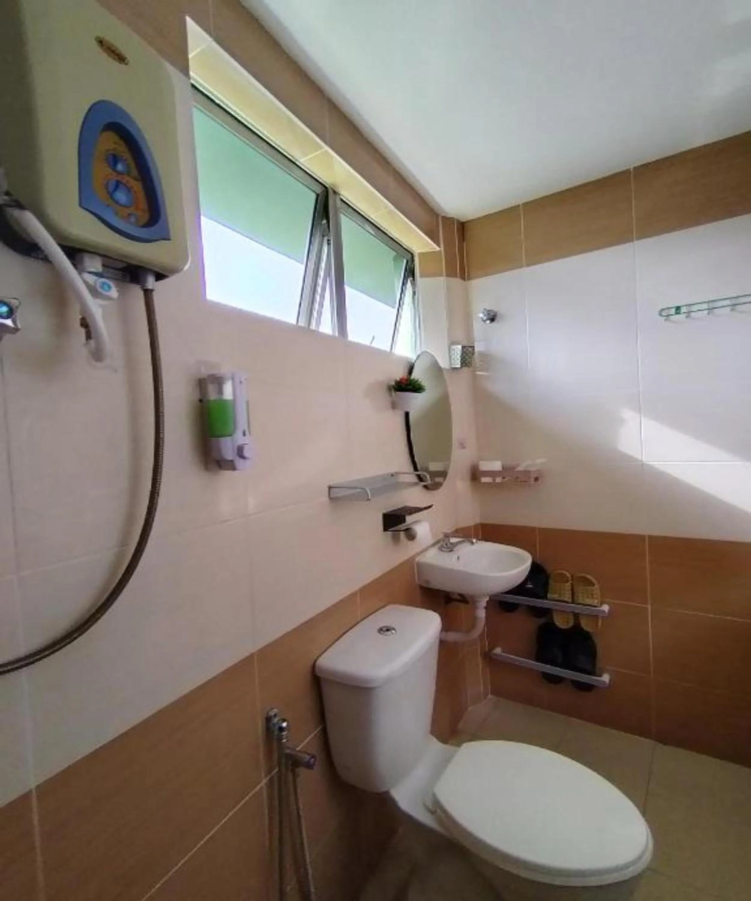 Bathroom in Dancenter Seremban 2 Near SnowLim Wonderland