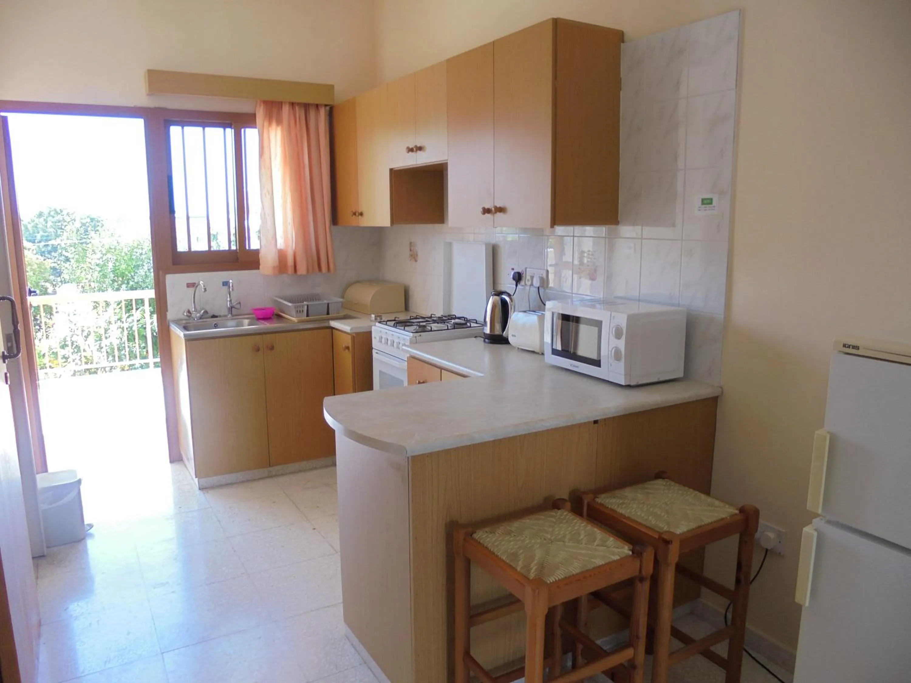 Niki Court Holiday Apartments