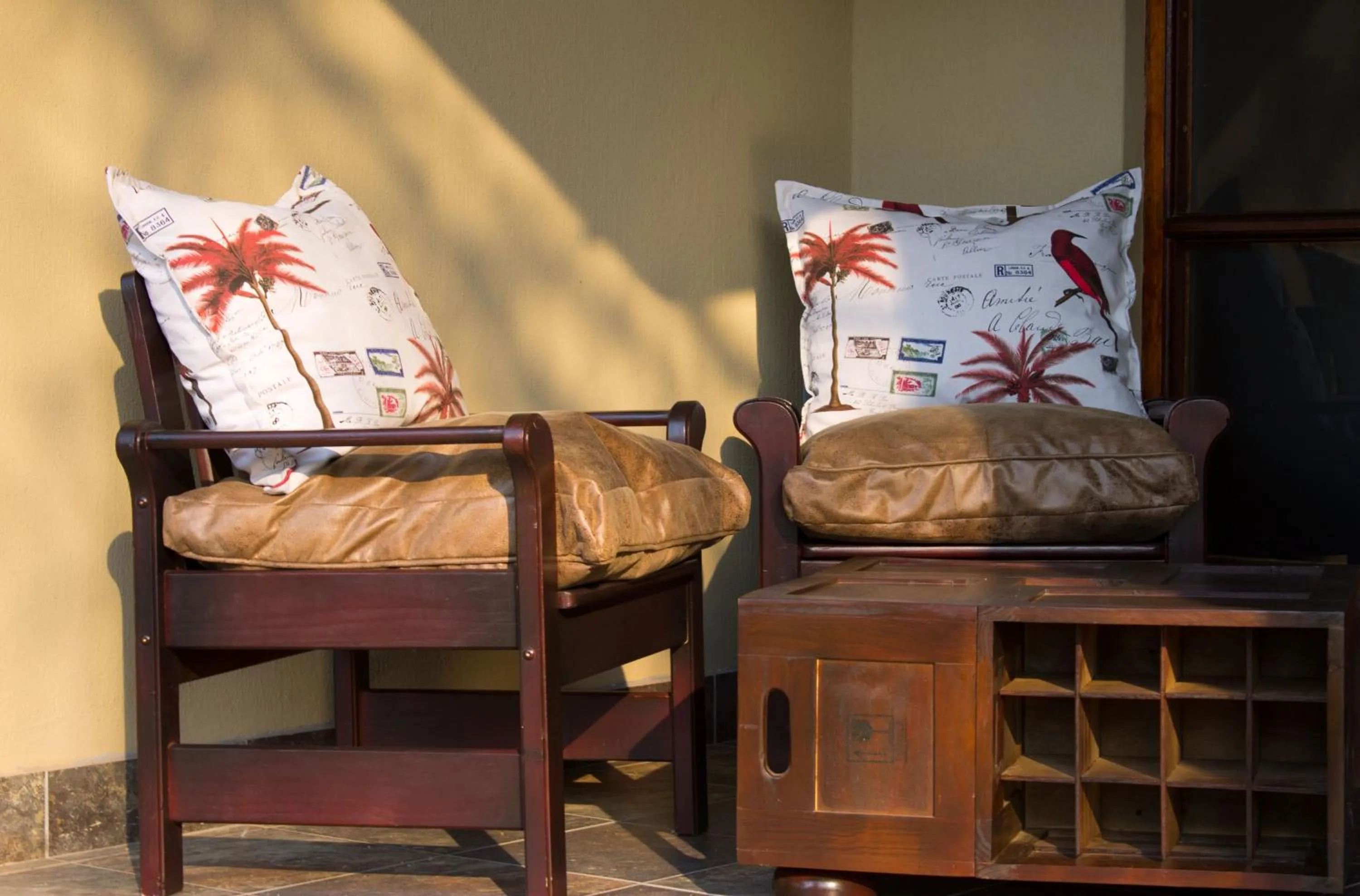 Patio, Bed in Foreva Wild