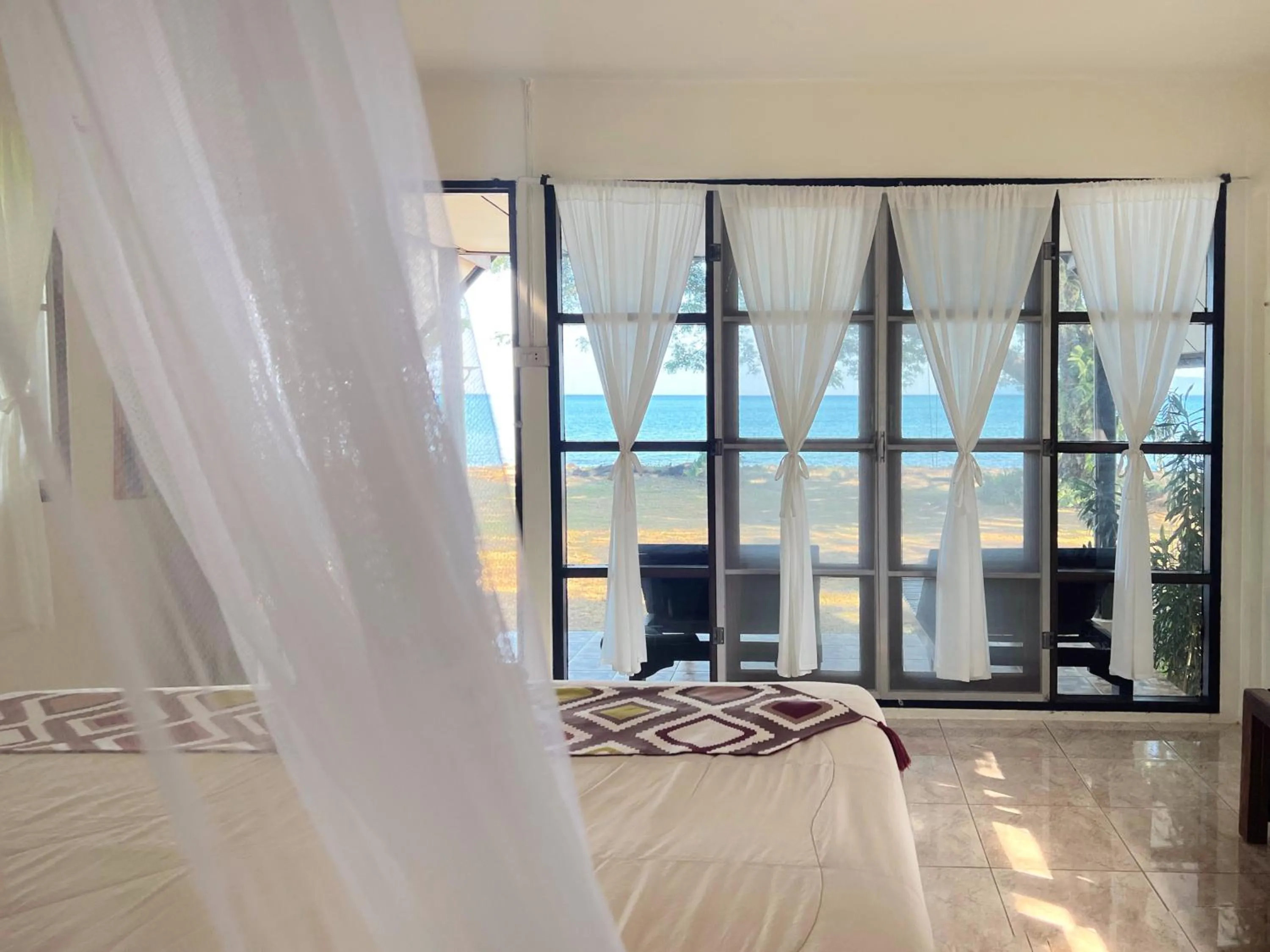 Bedroom in Ta-Lay Time KohMak