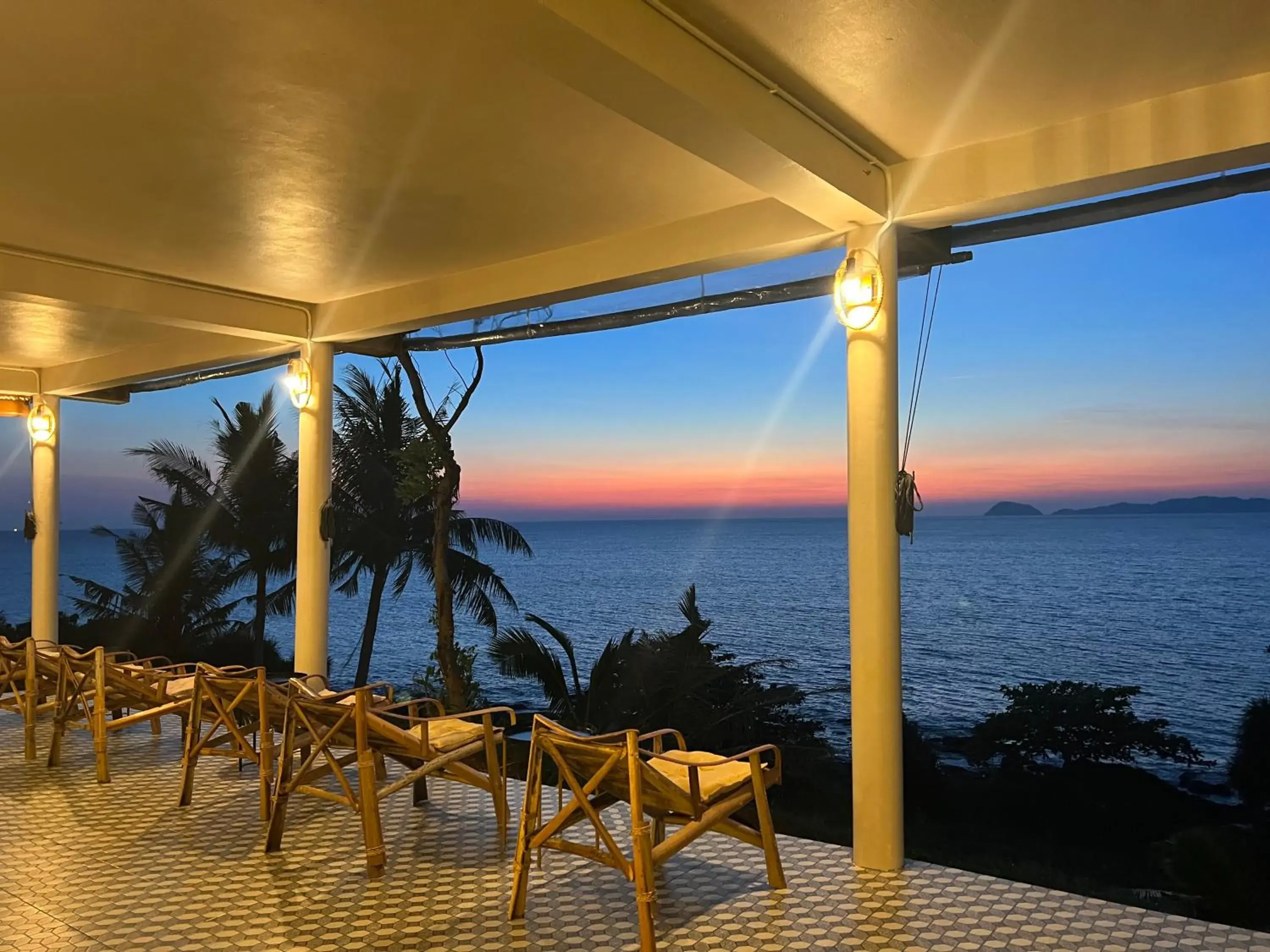 Restaurant/places to eat in Ta-Lay Time KohMak Restaurant/places to eat in Ta-Lay Time KohMak