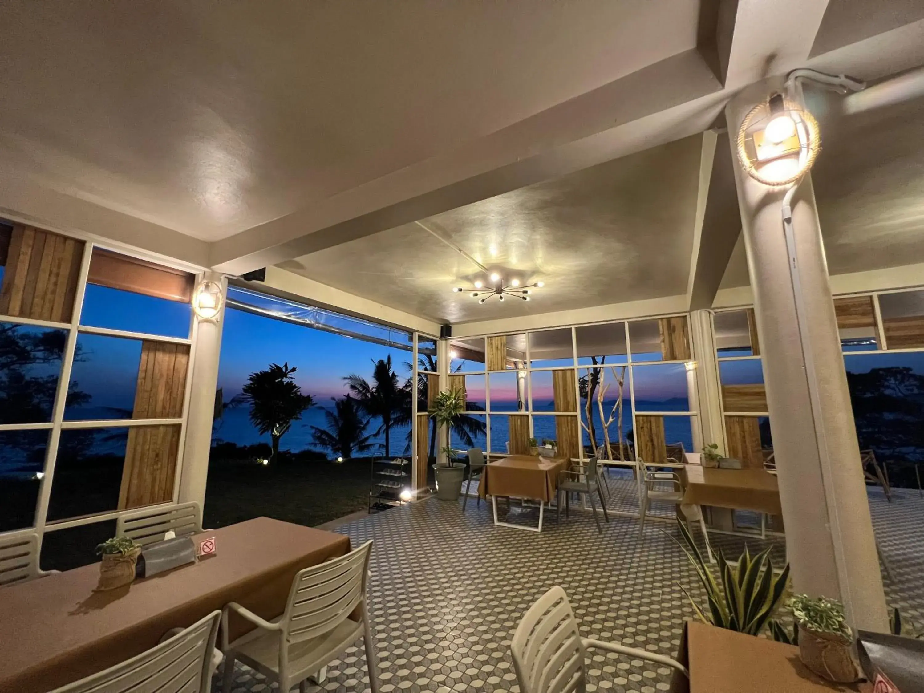 Restaurant/places to eat in Ta-Lay Time KohMak Restaurant/places to eat in Ta-Lay Time KohMak