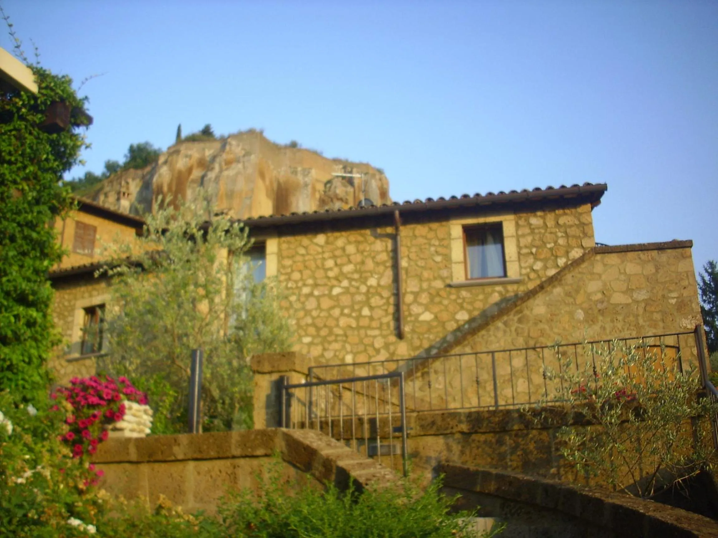 Facade/entrance in Chiara e Benedetta Villa degli Ulivi