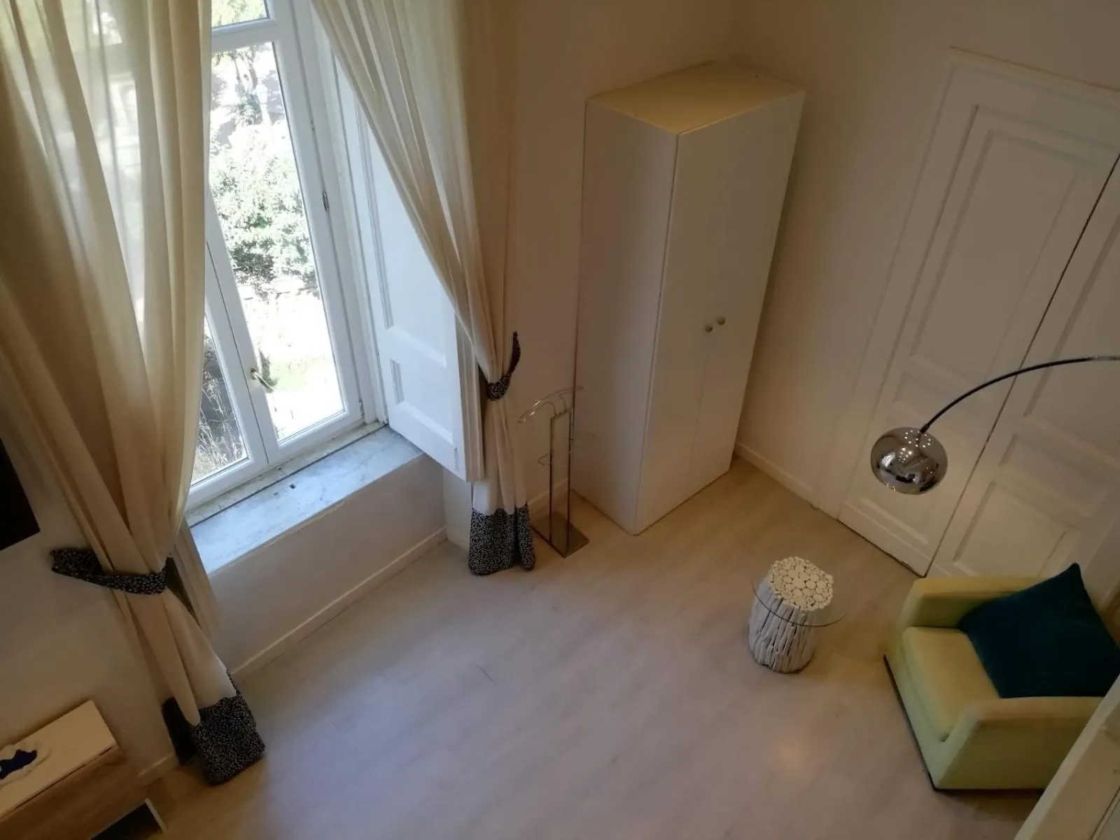 Photo of the whole room in B&B Neapolis Bellini