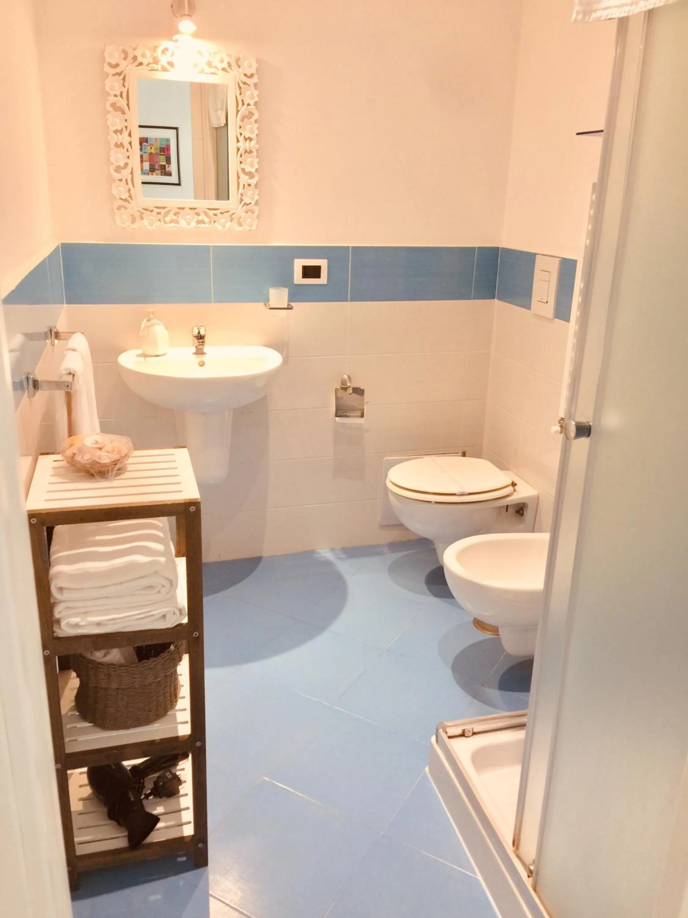 Toilet in B&B Neapolis Bellini