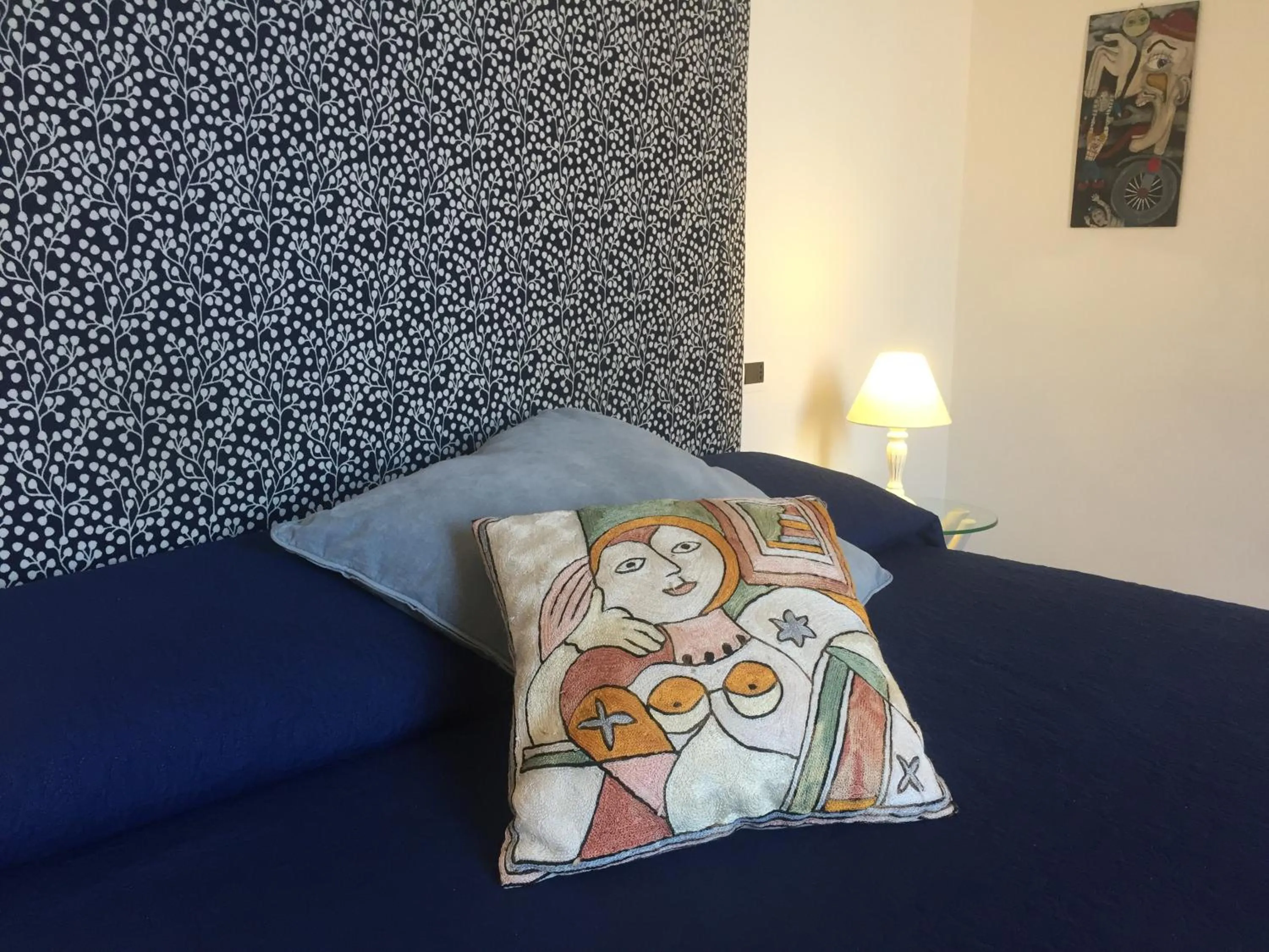 Decorative detail, Bed in B&B Neapolis Bellini