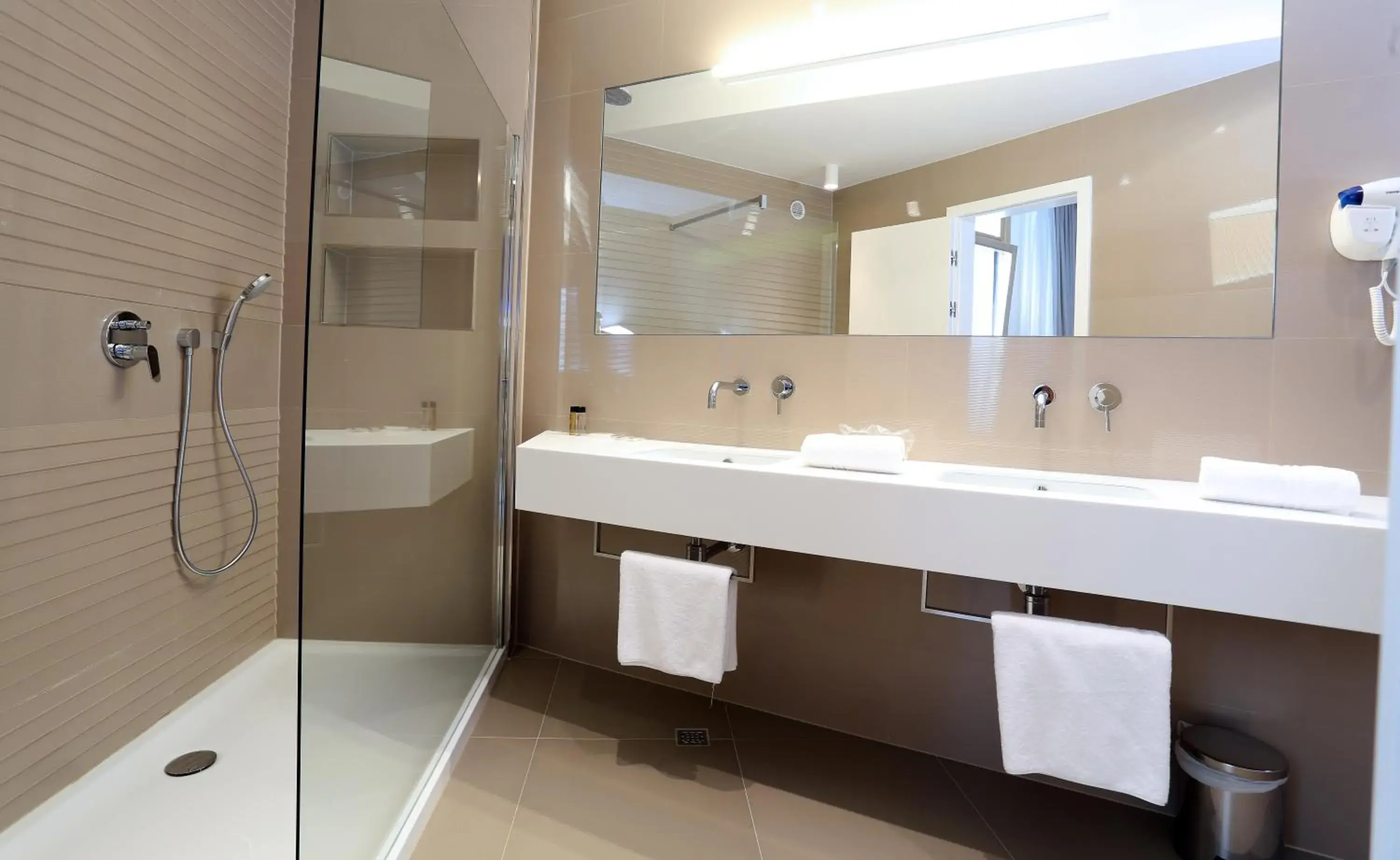 Shower in Guesthouse Villa Scalaria Shower in Guesthouse Villa Scalaria