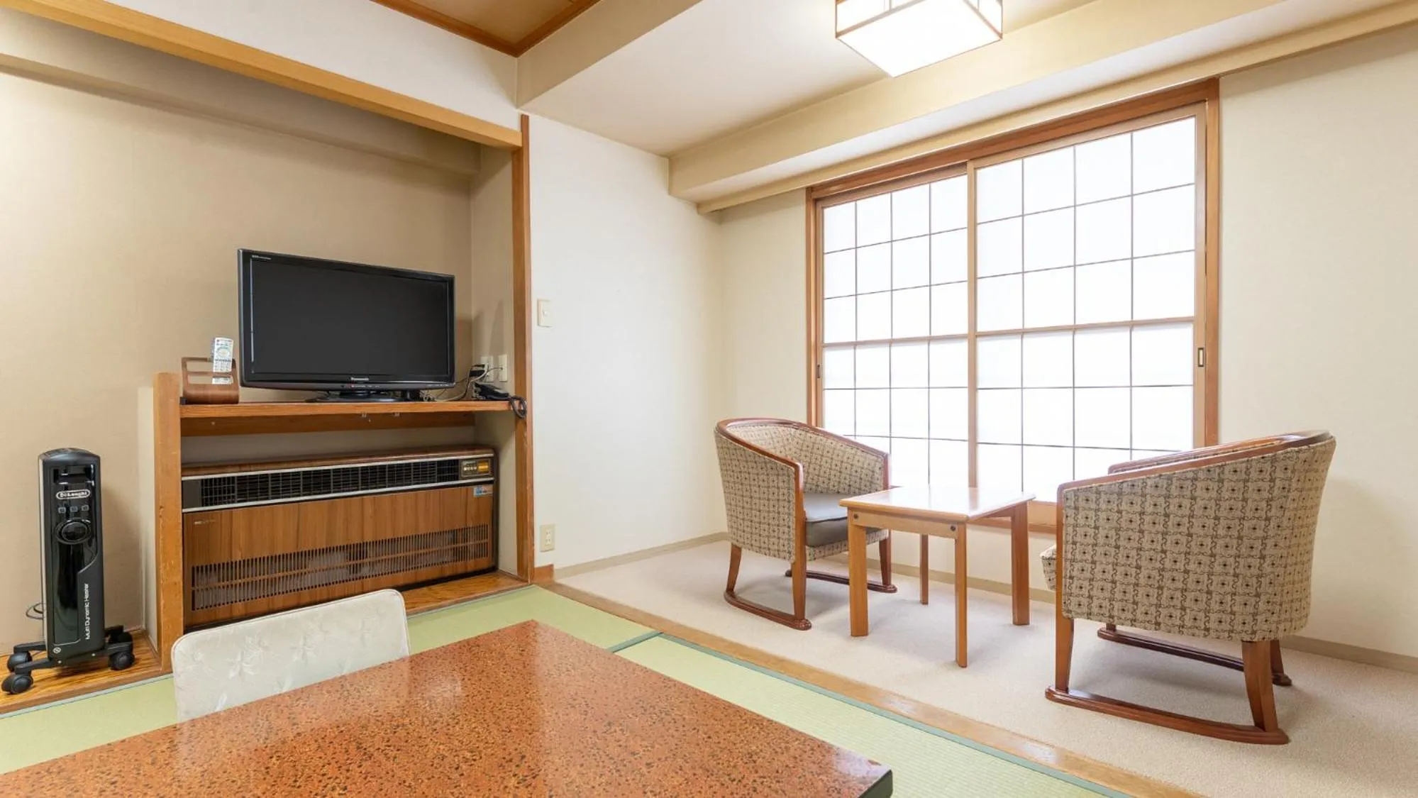 TV and multimedia in LiVEMAX Resort Echigo Yuzawa