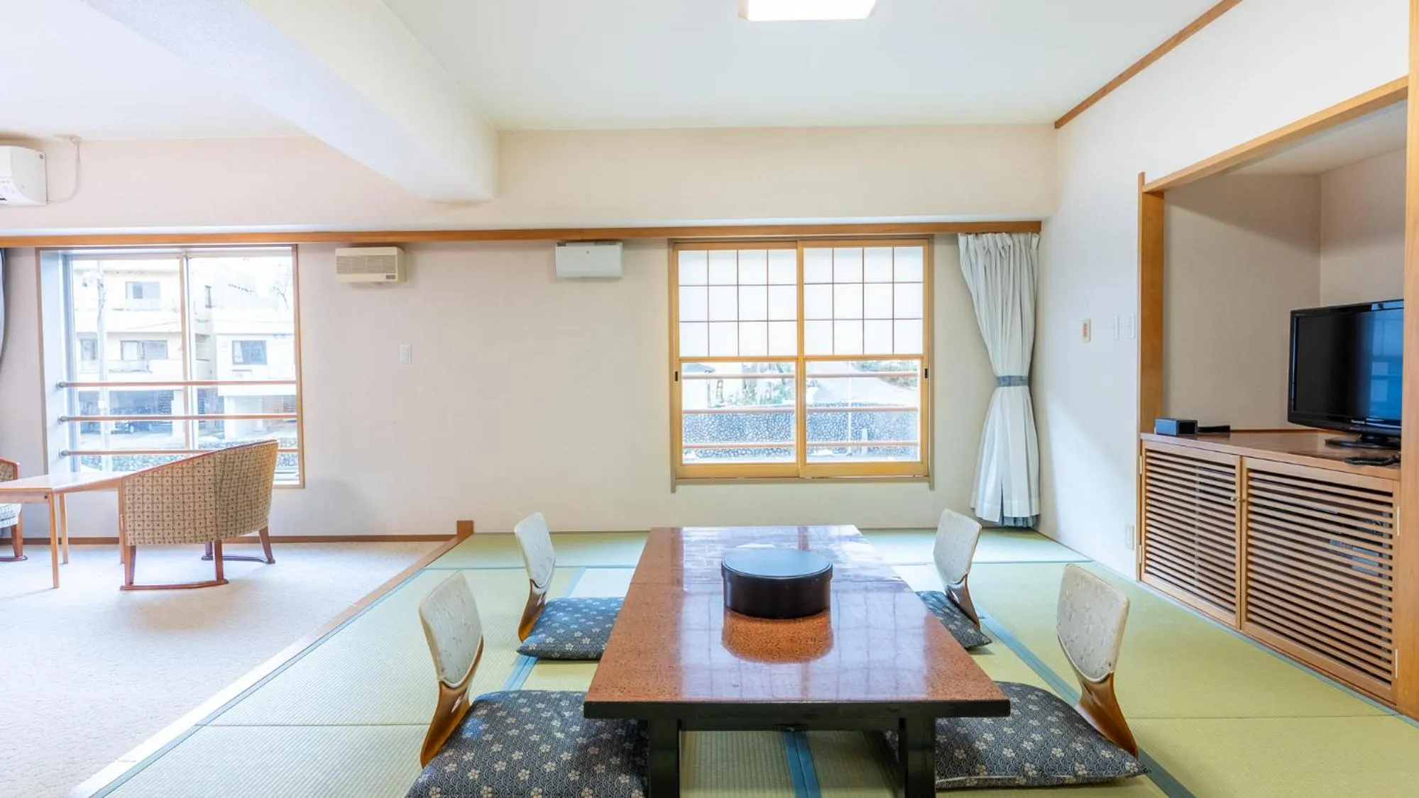 Photo of the whole room in LiVEMAX Resort Echigo Yuzawa