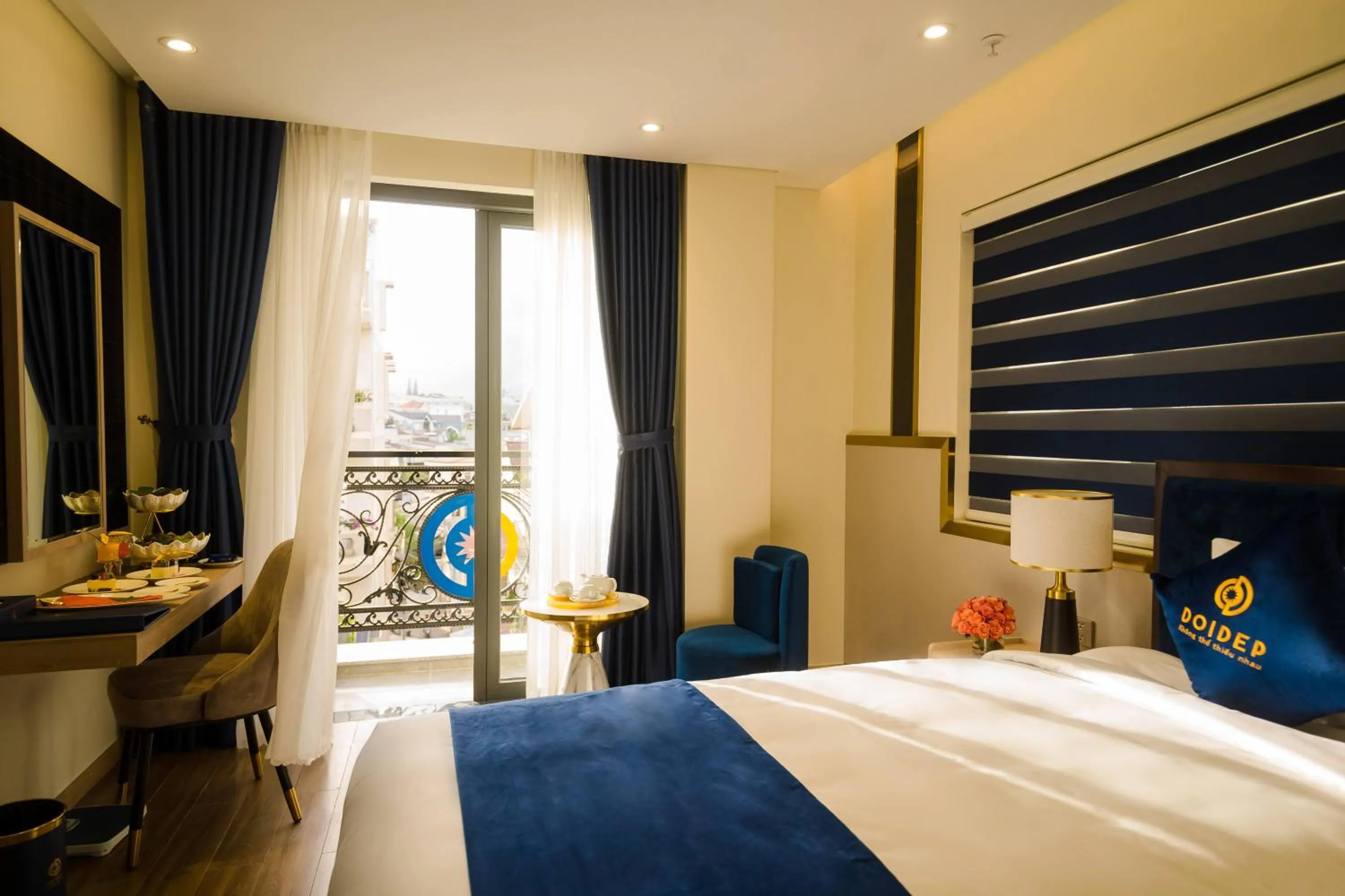 Bedroom, Bed in Sandals Mimosa