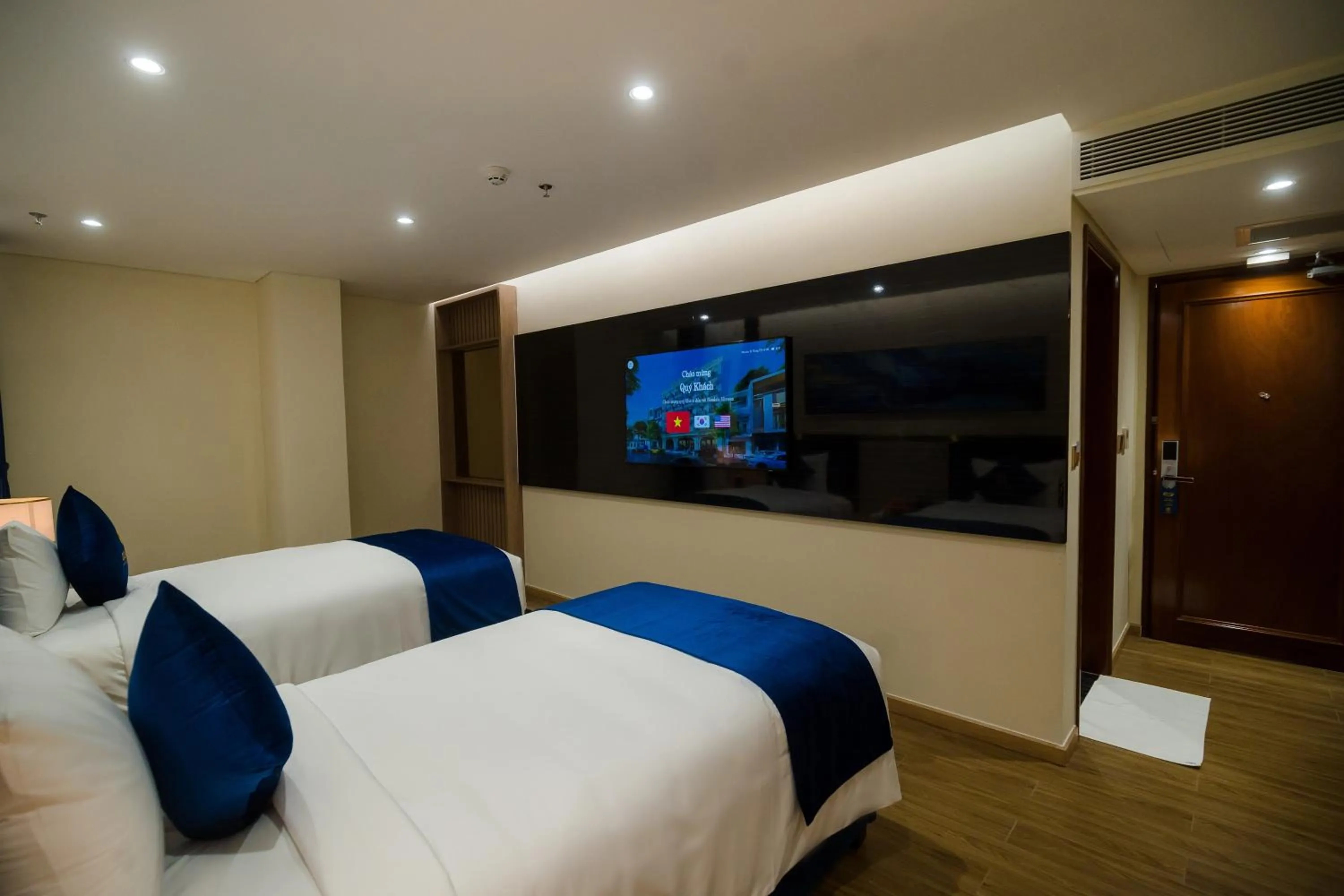 Bedroom, Bed in Sandals Mimosa