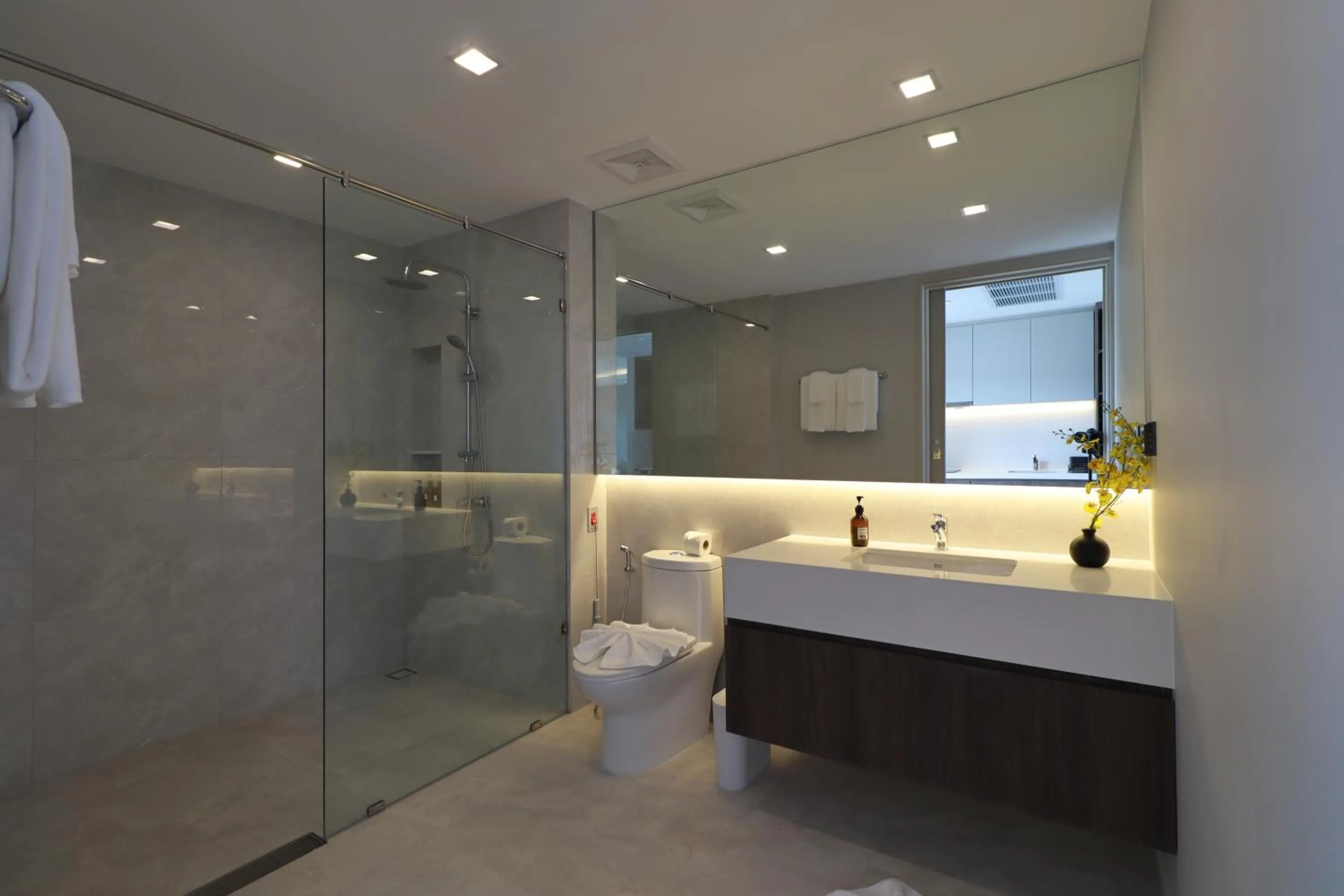 Bathroom in Sunshine Prestige Resort and Spa