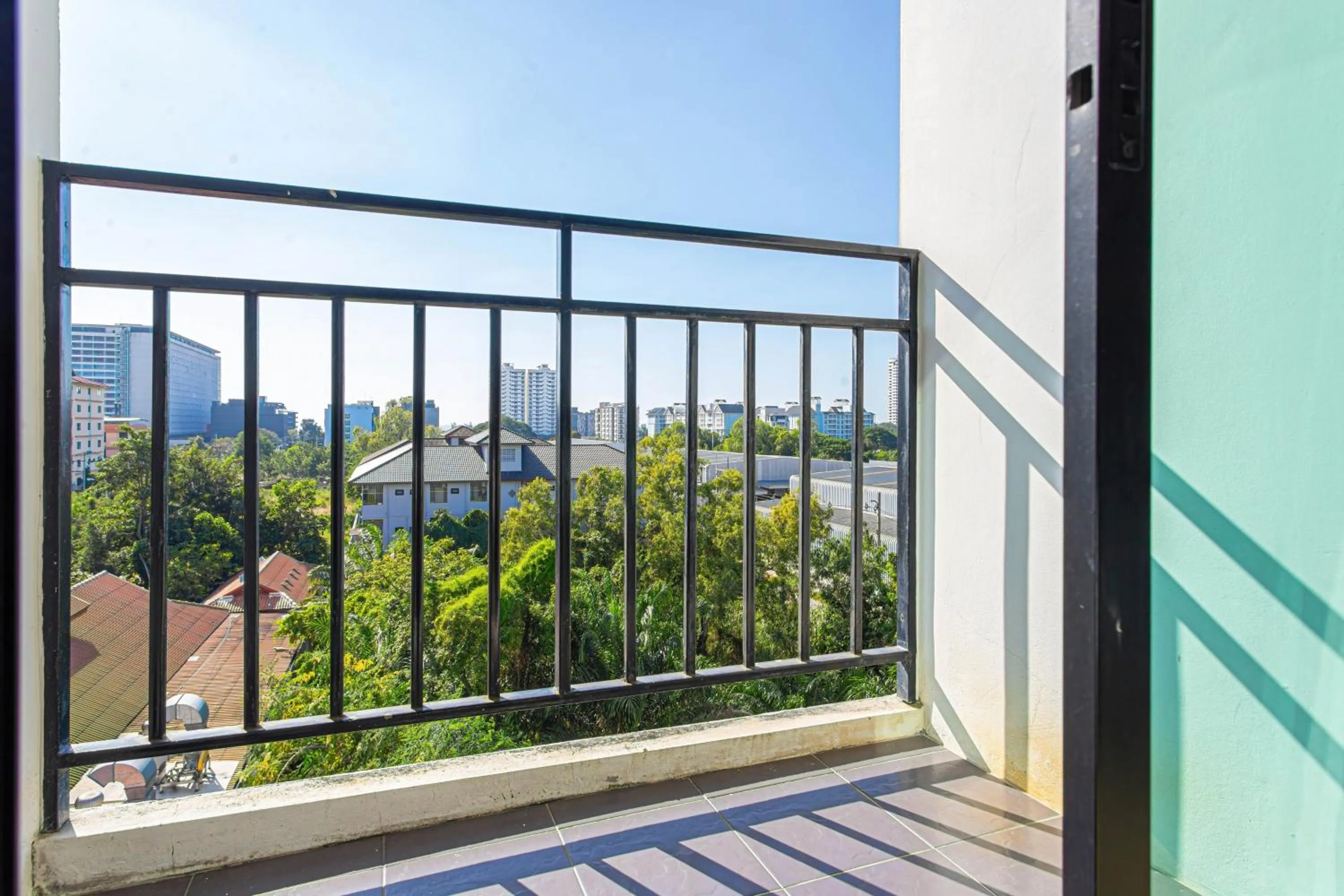 Balcony/Terrace in Suntria Hotel Pattaya