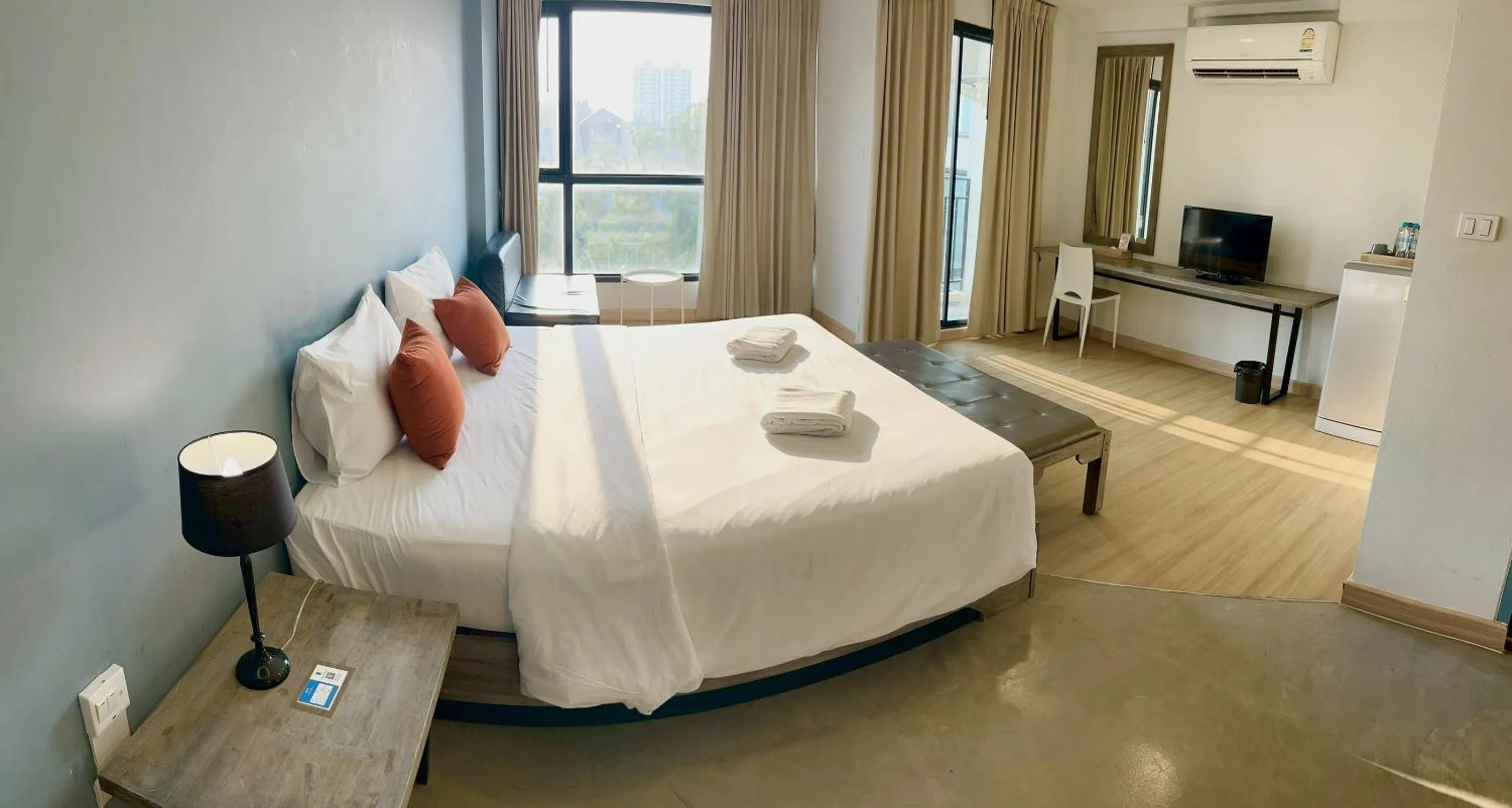 Superior Double Room in Suntria Hotel Pattaya