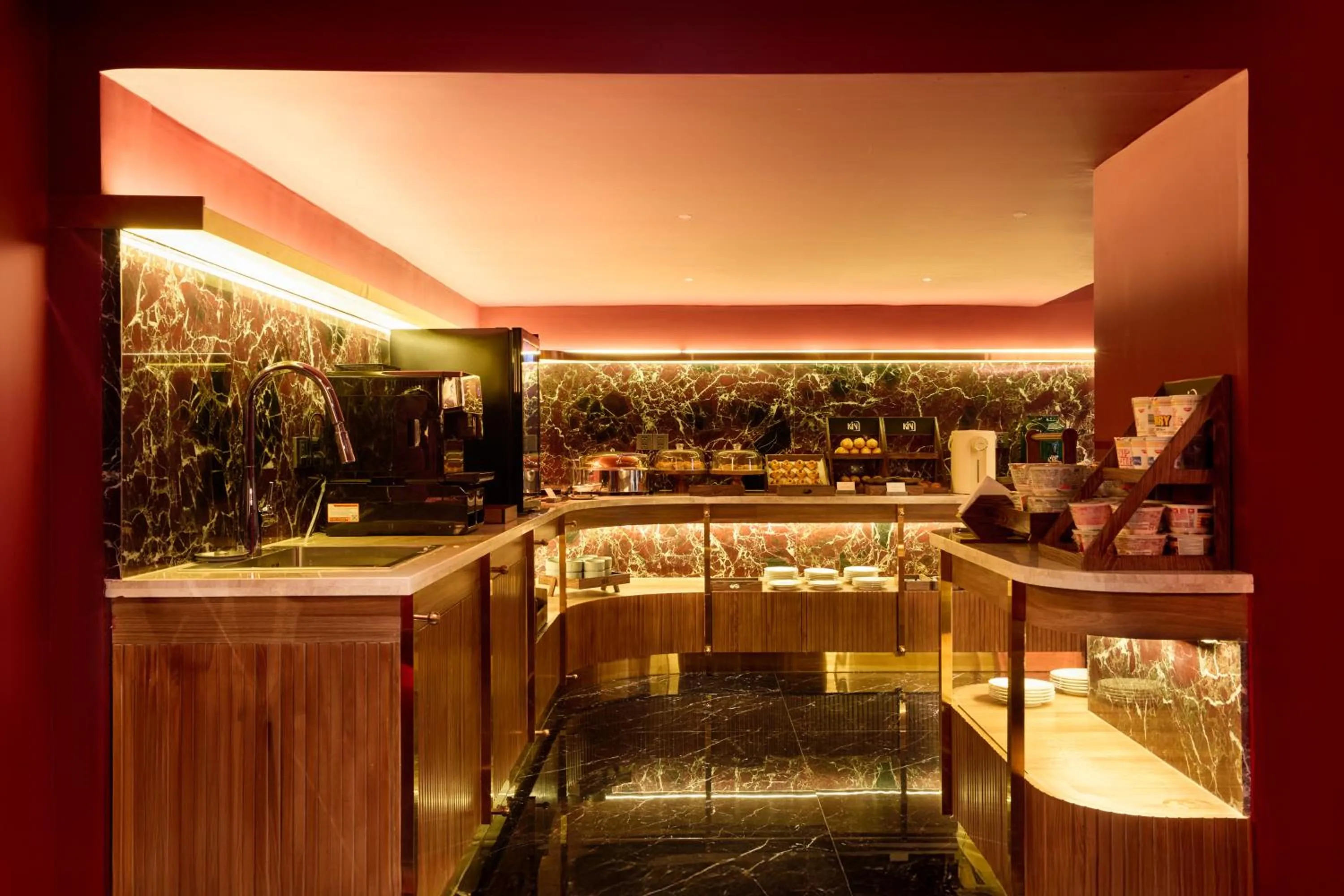 Lounge or bar in Kin Hotel Onsen Edition