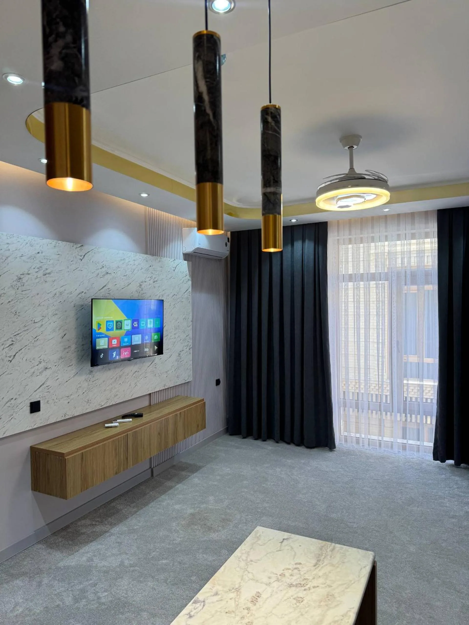 Photo of the whole room in Rich Land Hotel