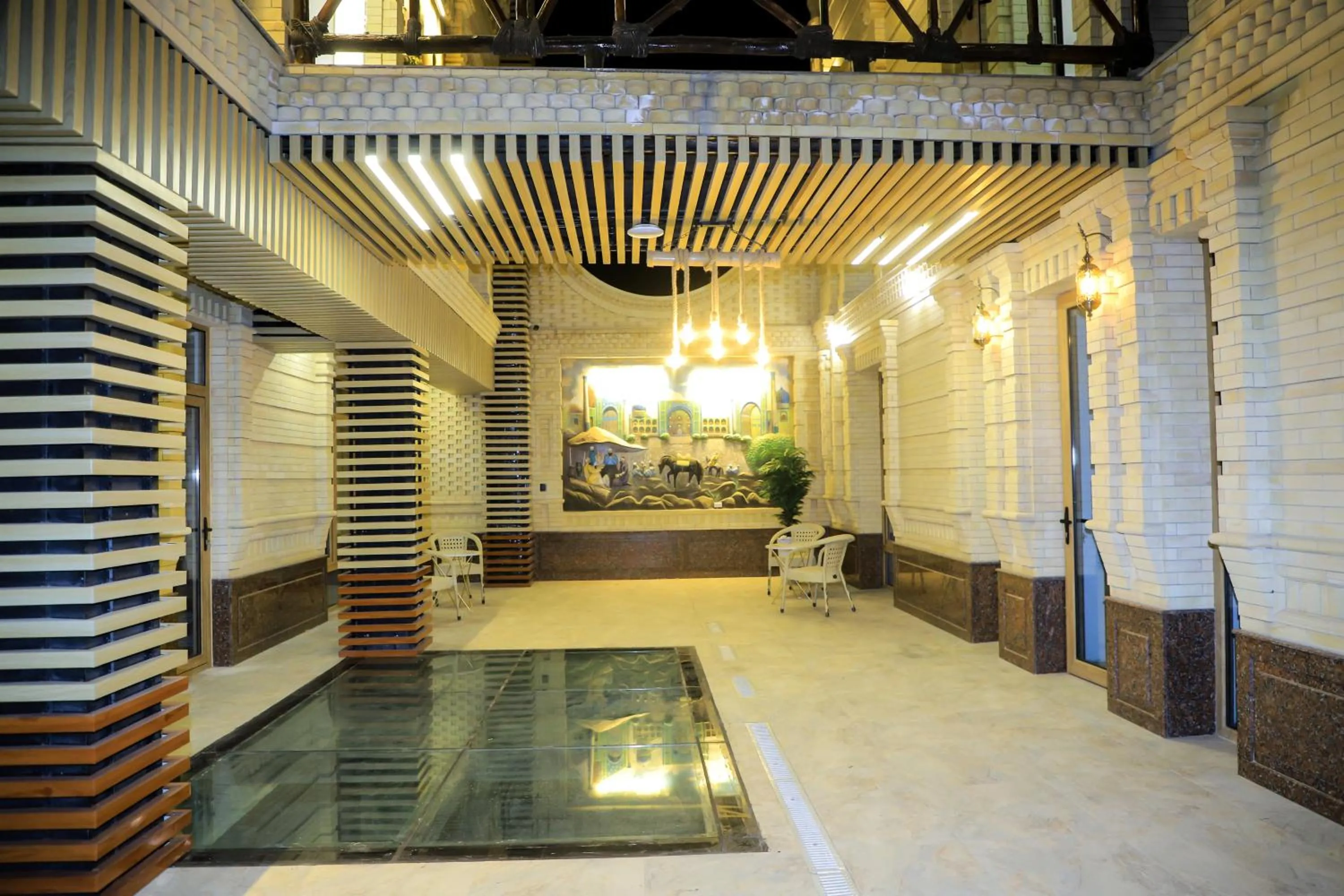 Inner courtyard view in Rich Land Hotel