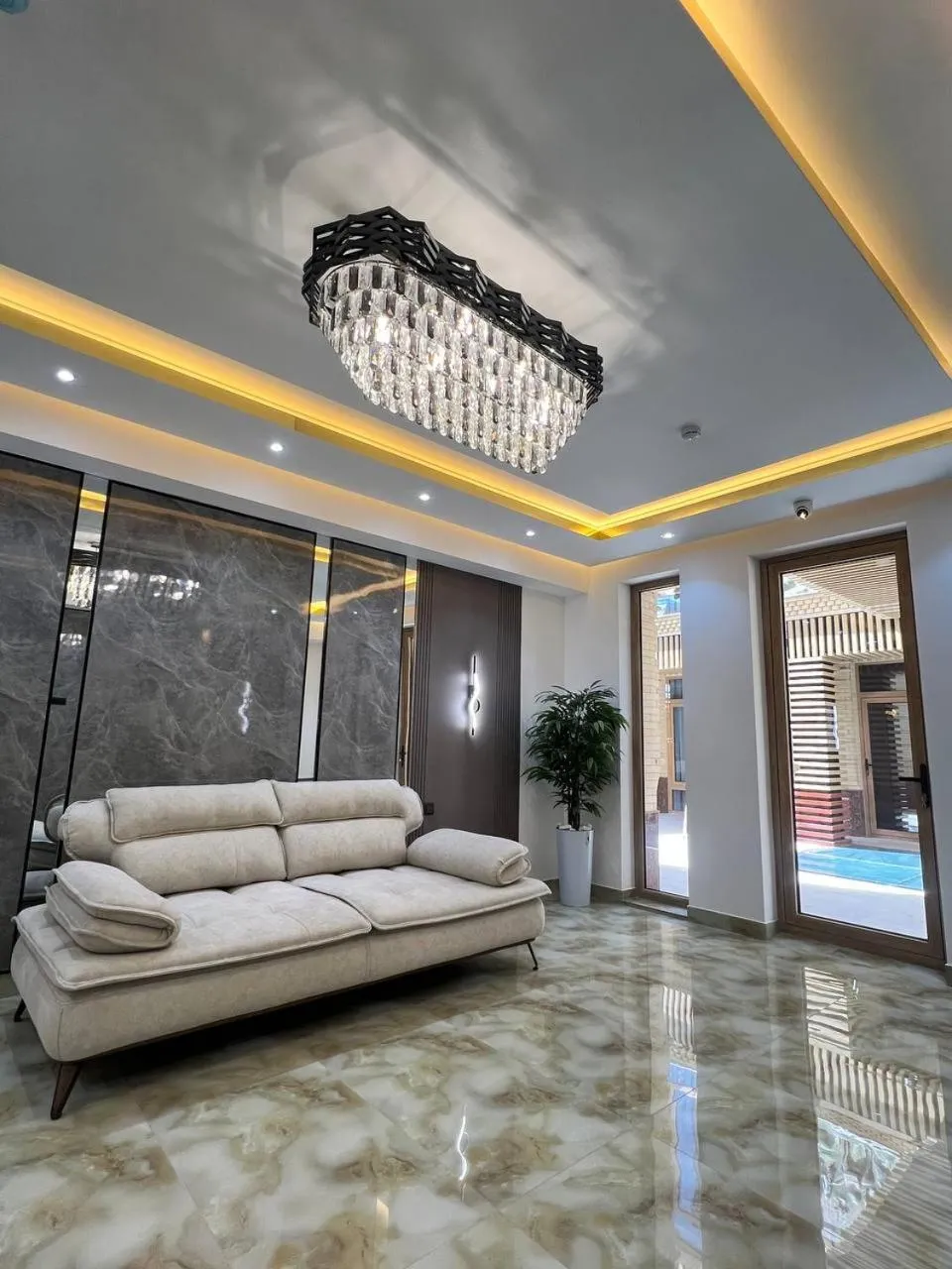 Living room in Rich Land Hotel