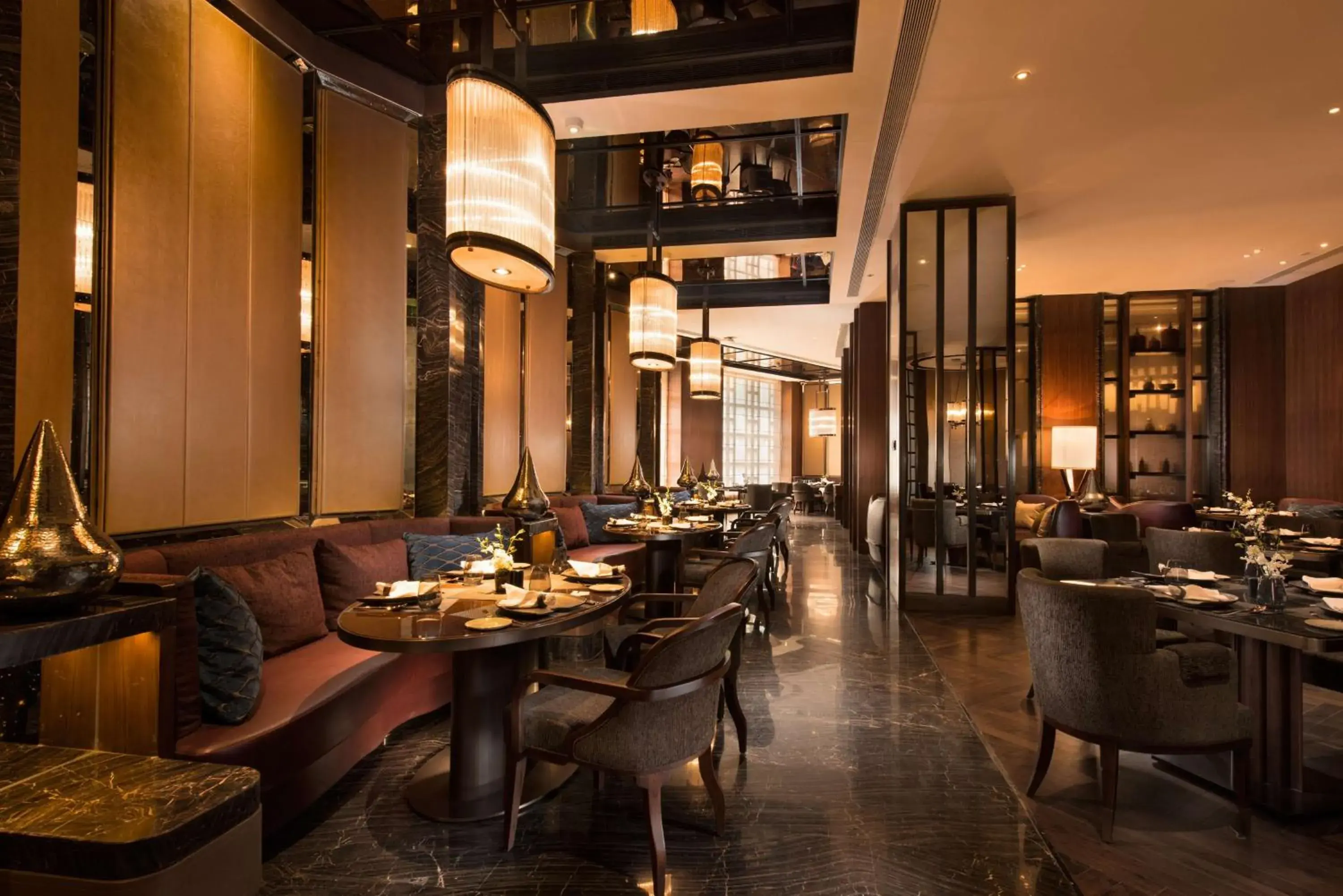 Restaurant/places to eat in Conrad Pune Restaurant/places to eat in Conrad Pune