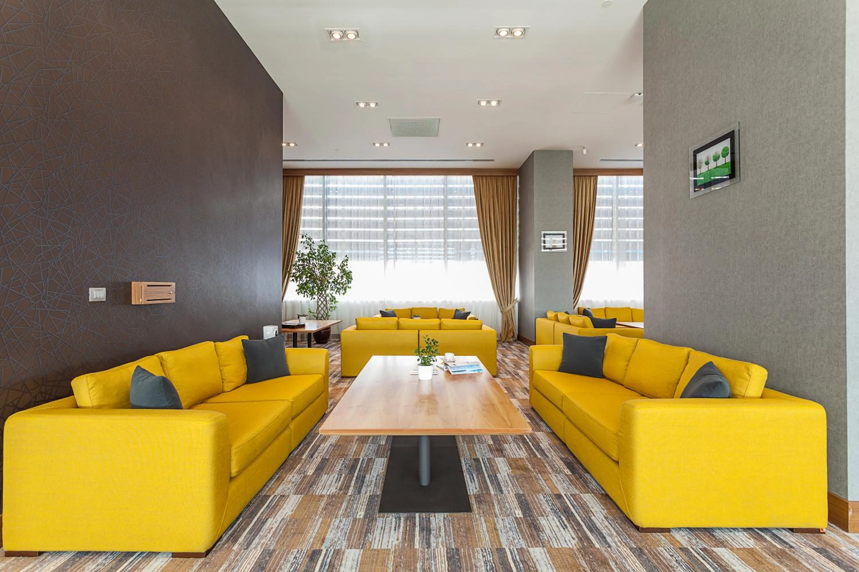 Seating area in Hampton By Hilton Kocaeli Symbol