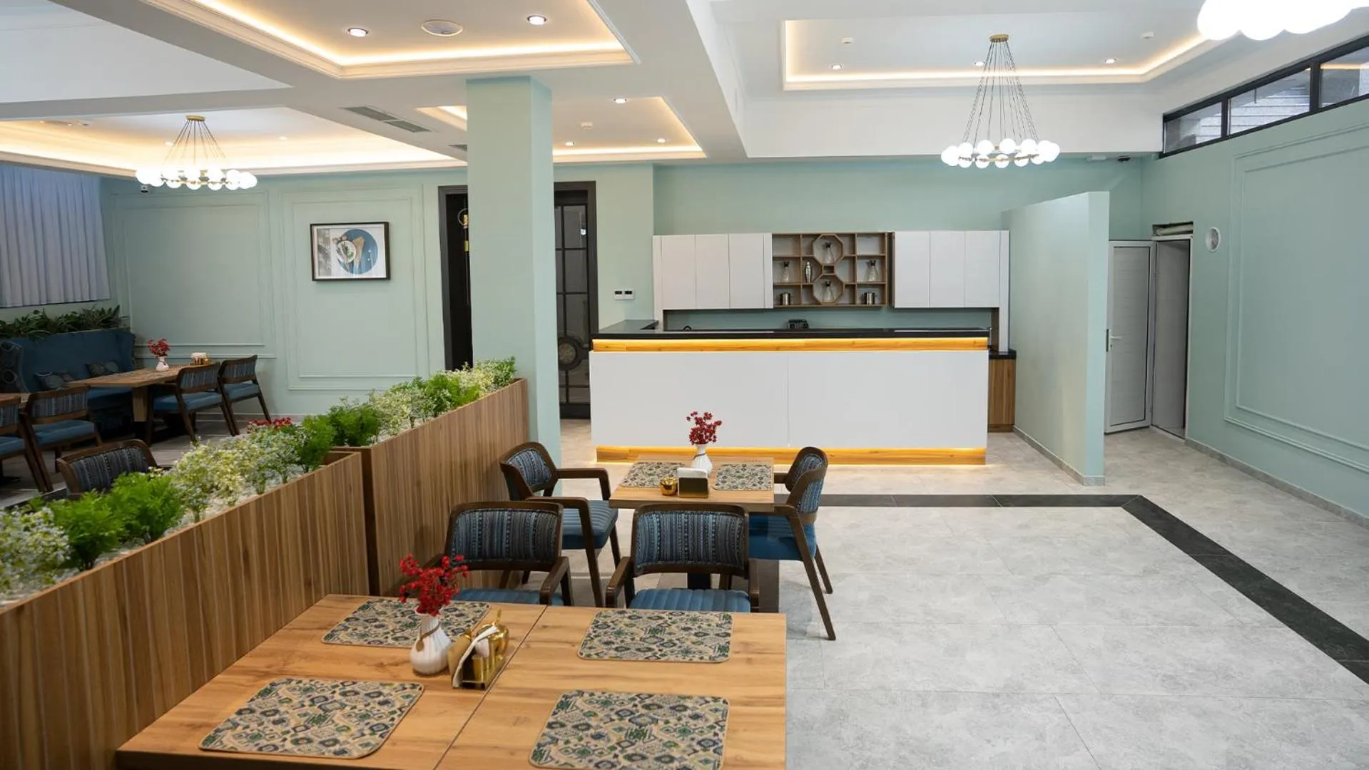 Restaurant/places to eat in Coco Hotel Tashkent