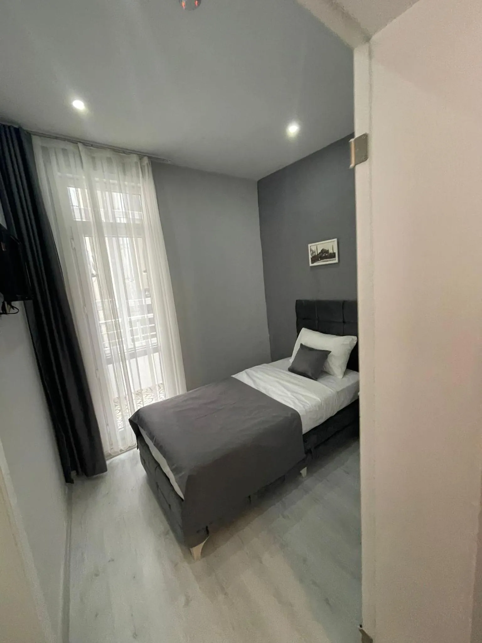 Bed in Oldmile Palace Hotel